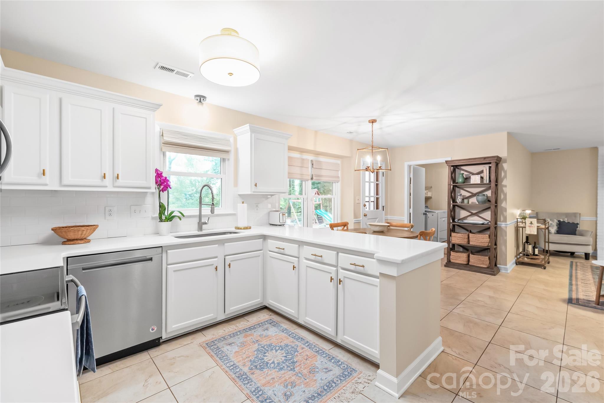 8711 Houston Ridge Road — Charlotte