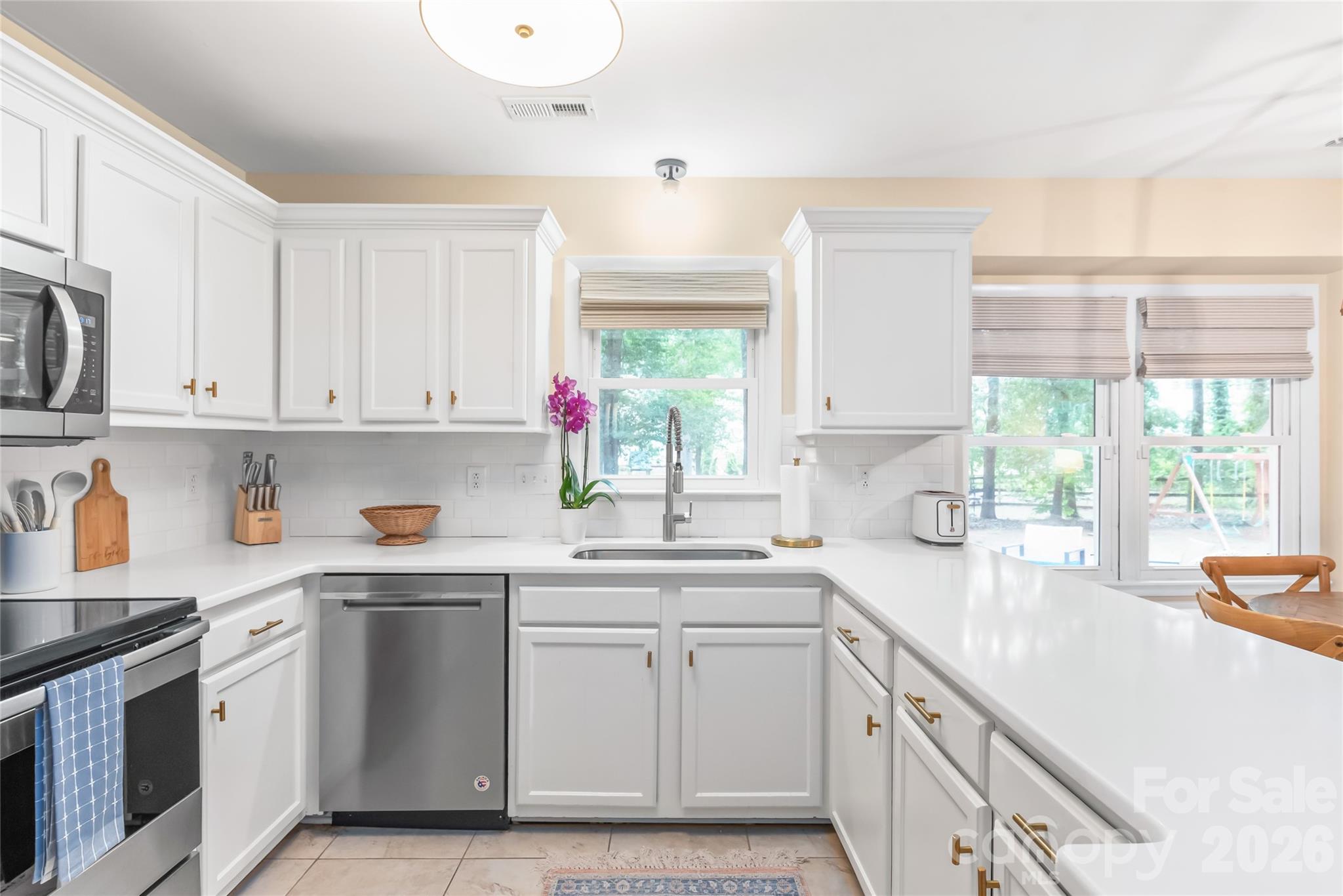 8711 Houston Ridge Road — Charlotte