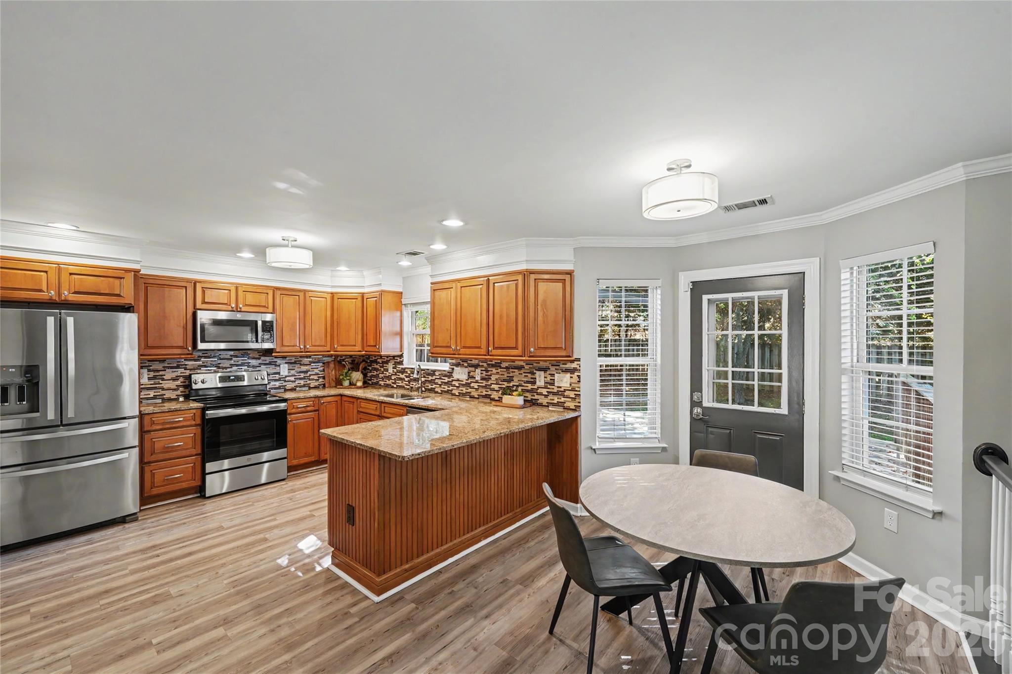 108 Madelia Place — Mooresville