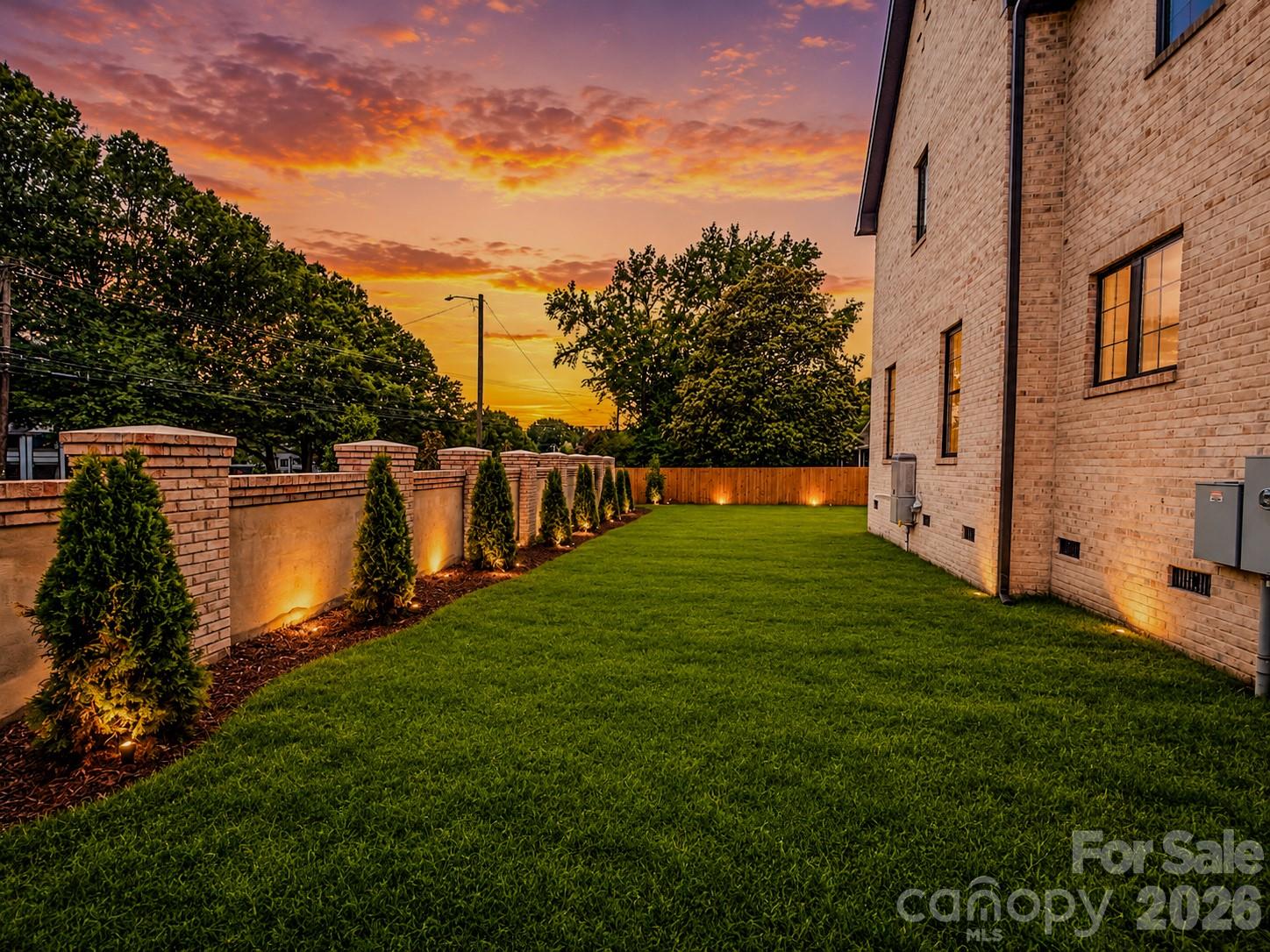 4828 Walker Road — Charlotte