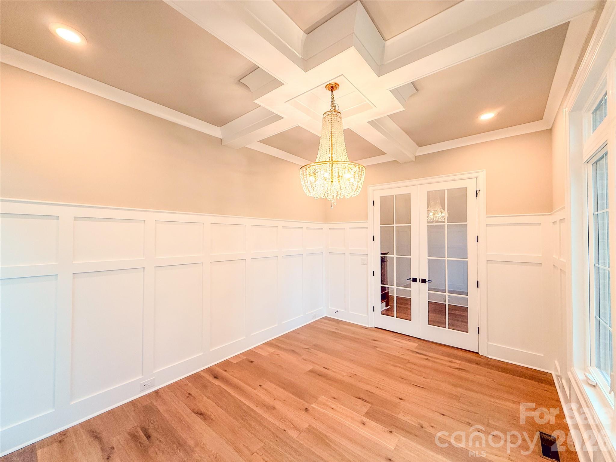 4828 Walker Road — Charlotte