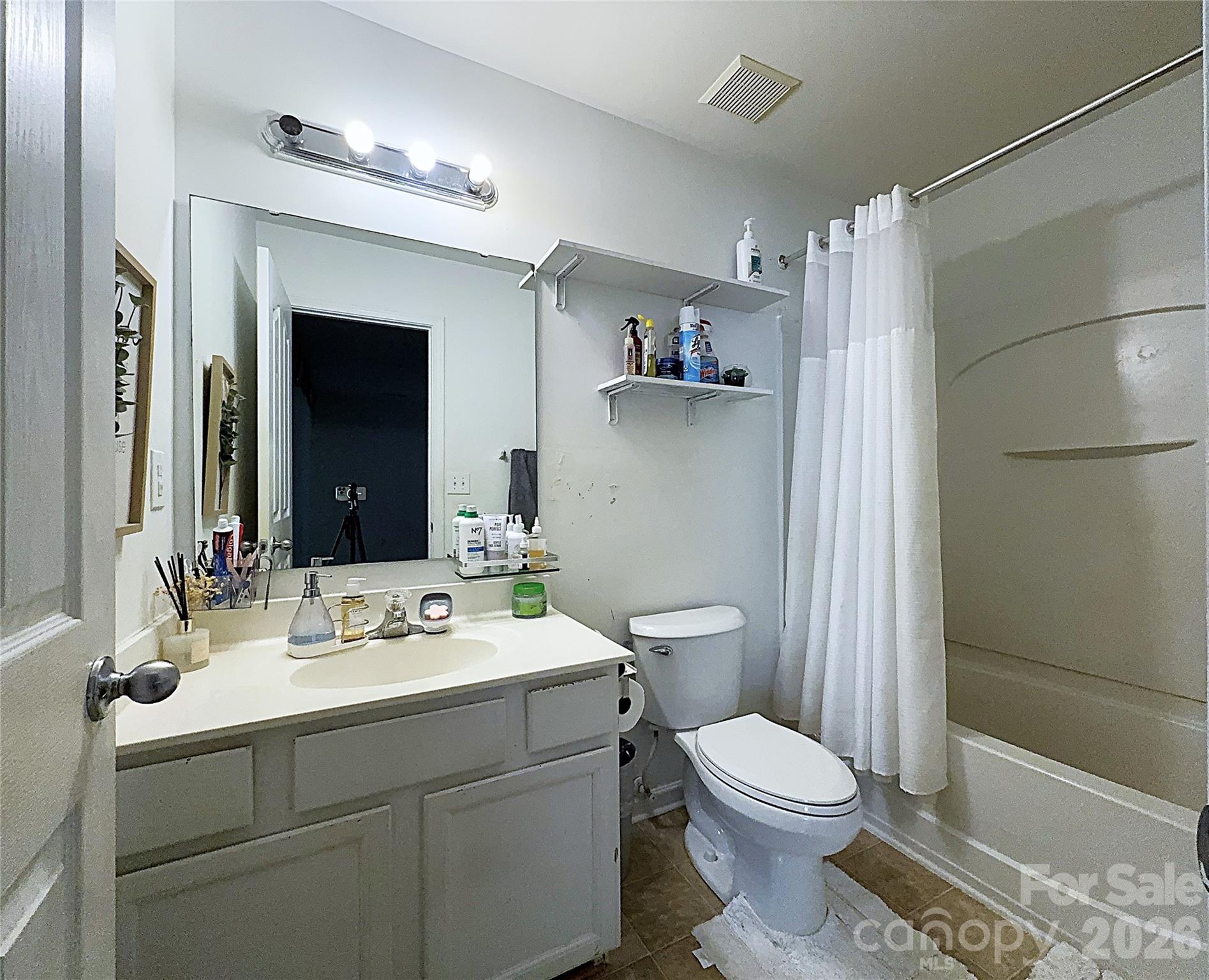 8703 Earthenware Drive — Charlotte