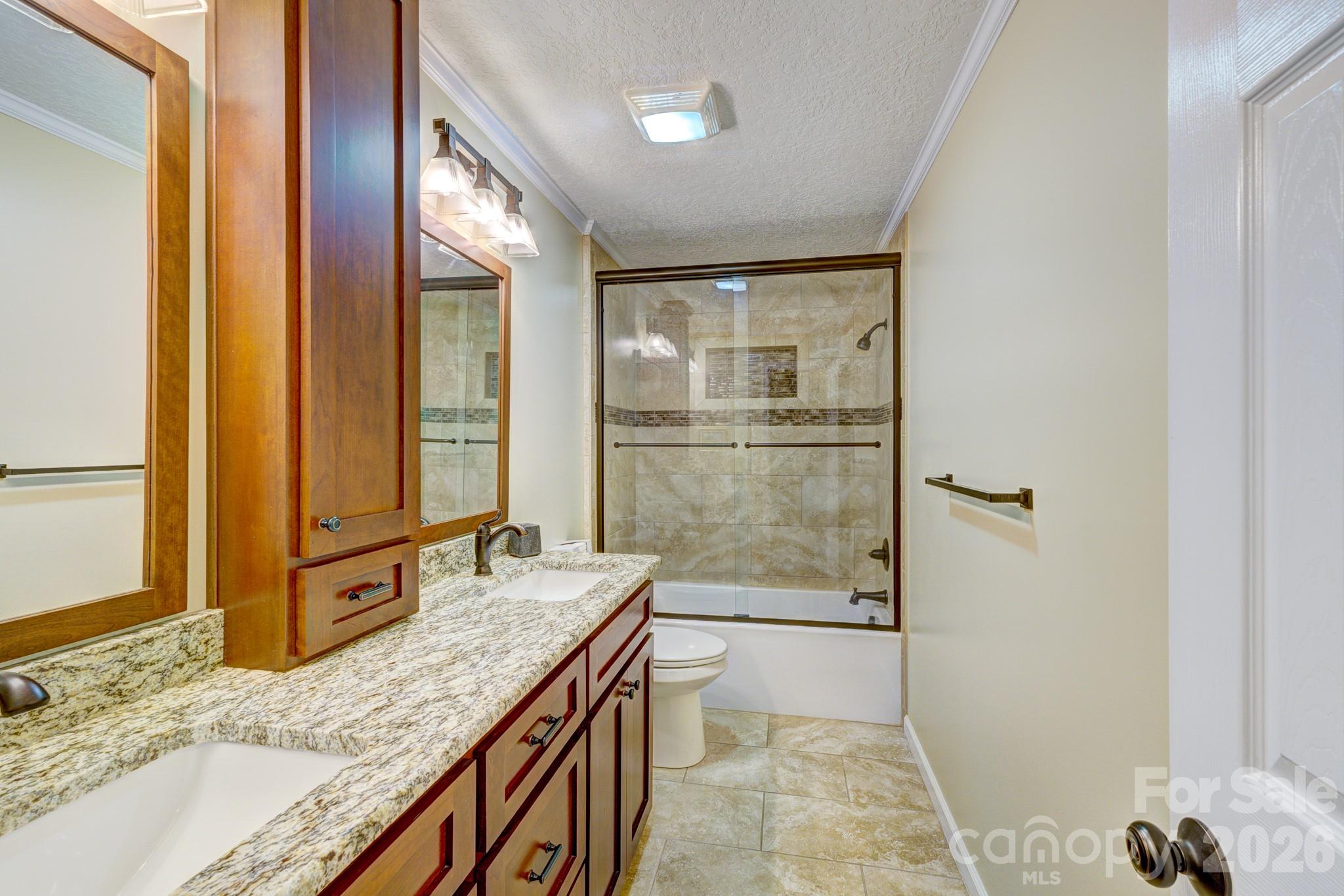 1014 Ranbar Street — Cherryville