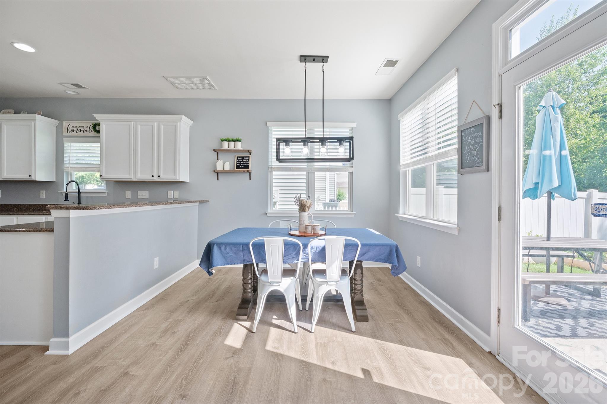 17120 Caldwell Track Drive — Huntersville