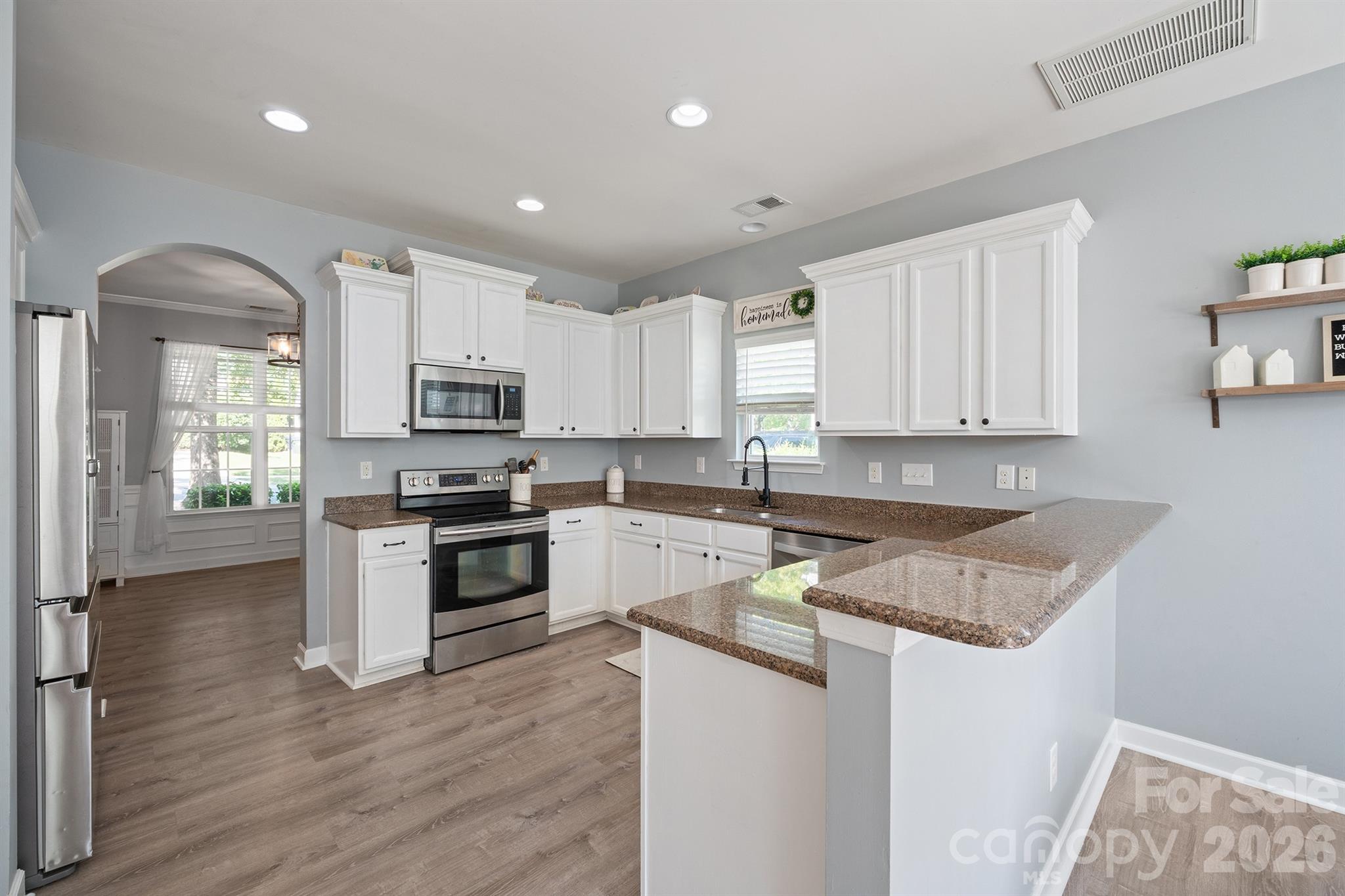 17120 Caldwell Track Drive — Huntersville