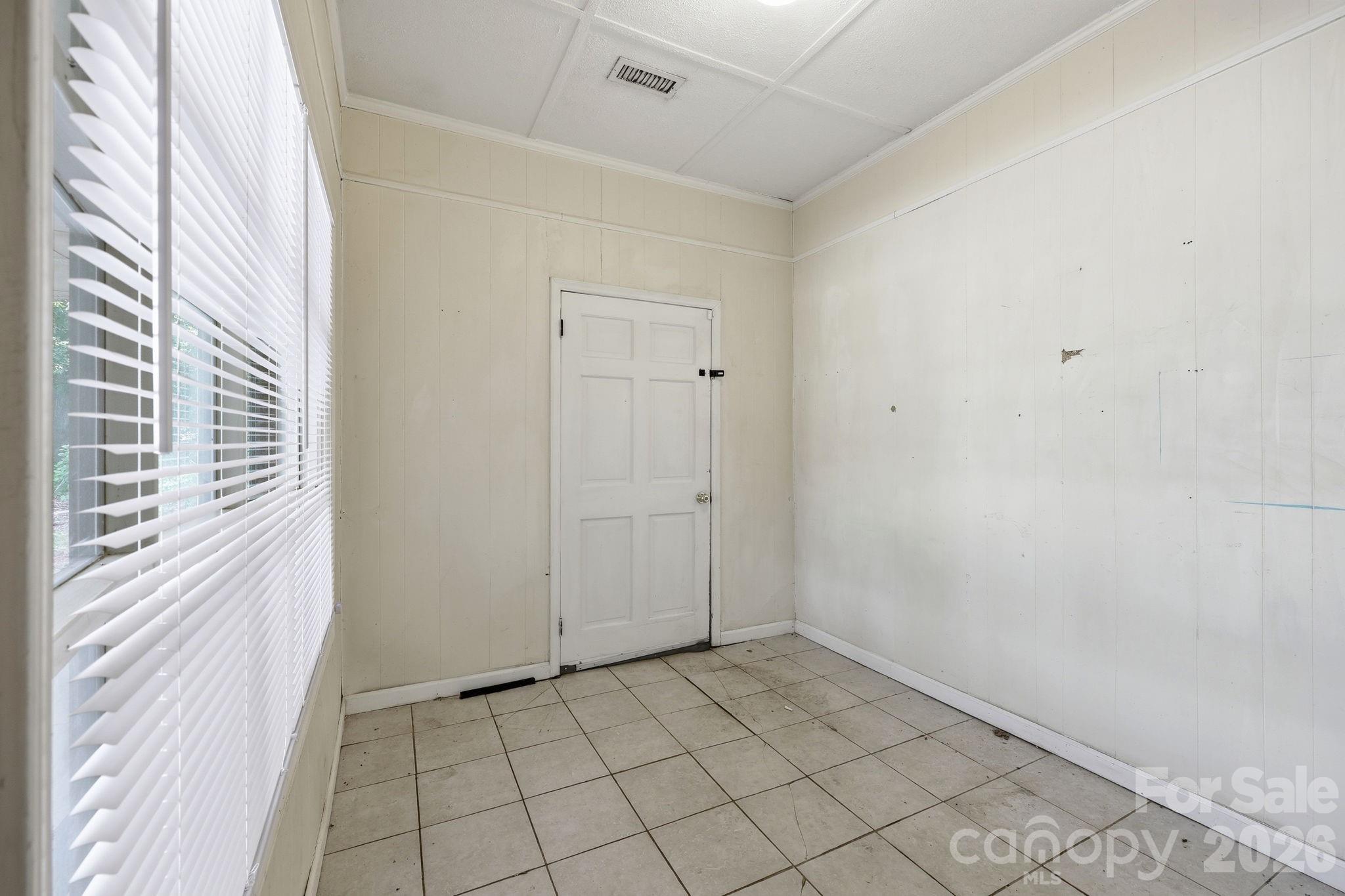355 Swink Avenue — Salisbury