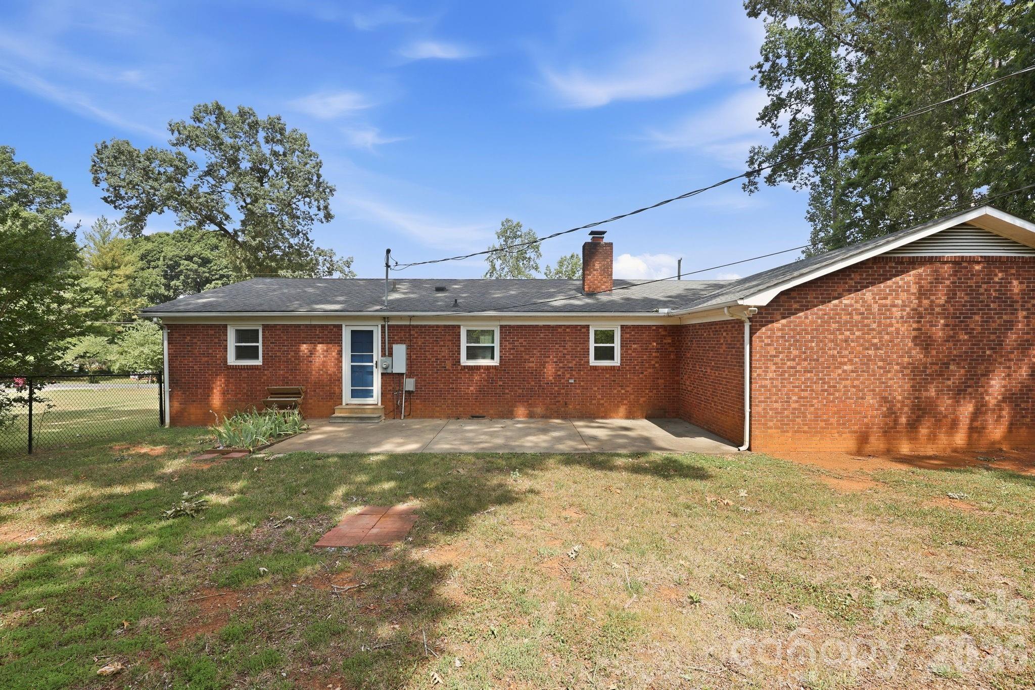 355 Swink Avenue — Salisbury