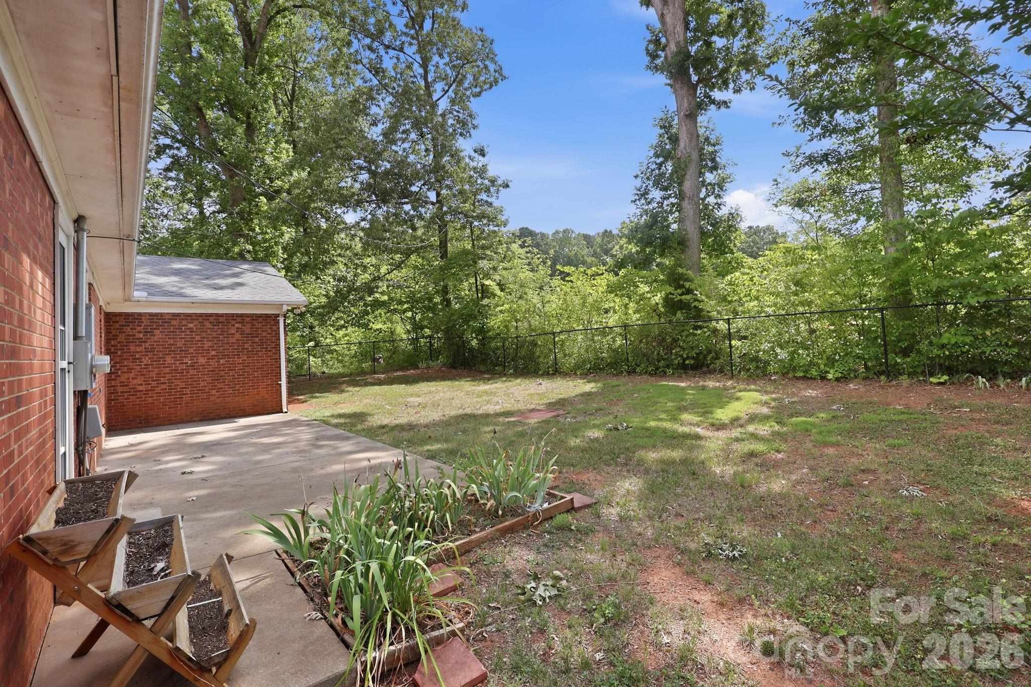 355 Swink Avenue — Salisbury