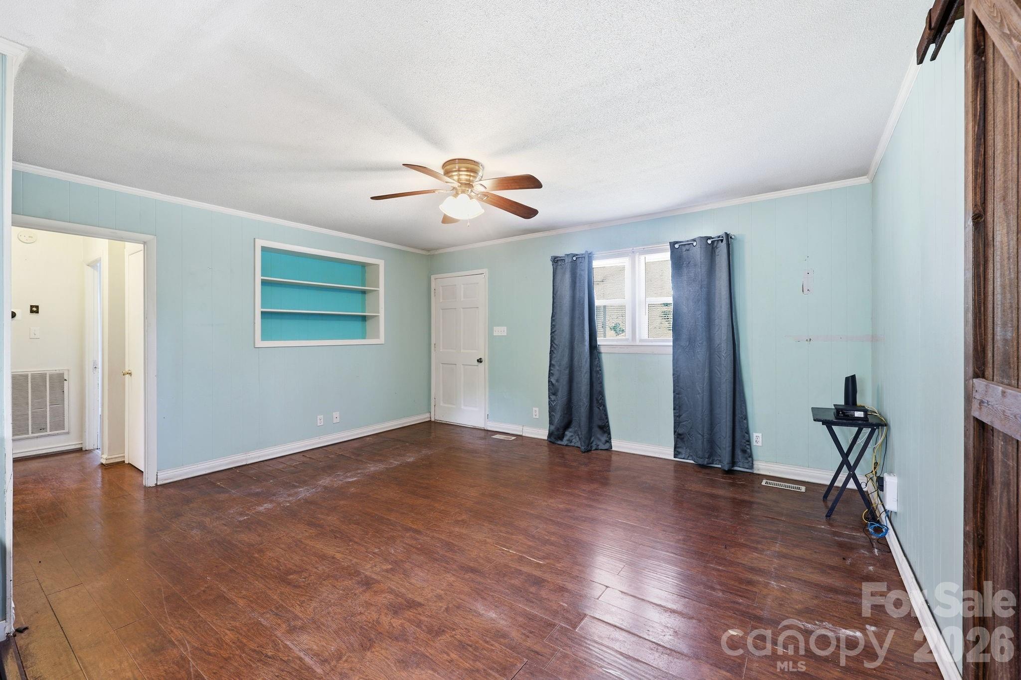 355 Swink Avenue — Salisbury