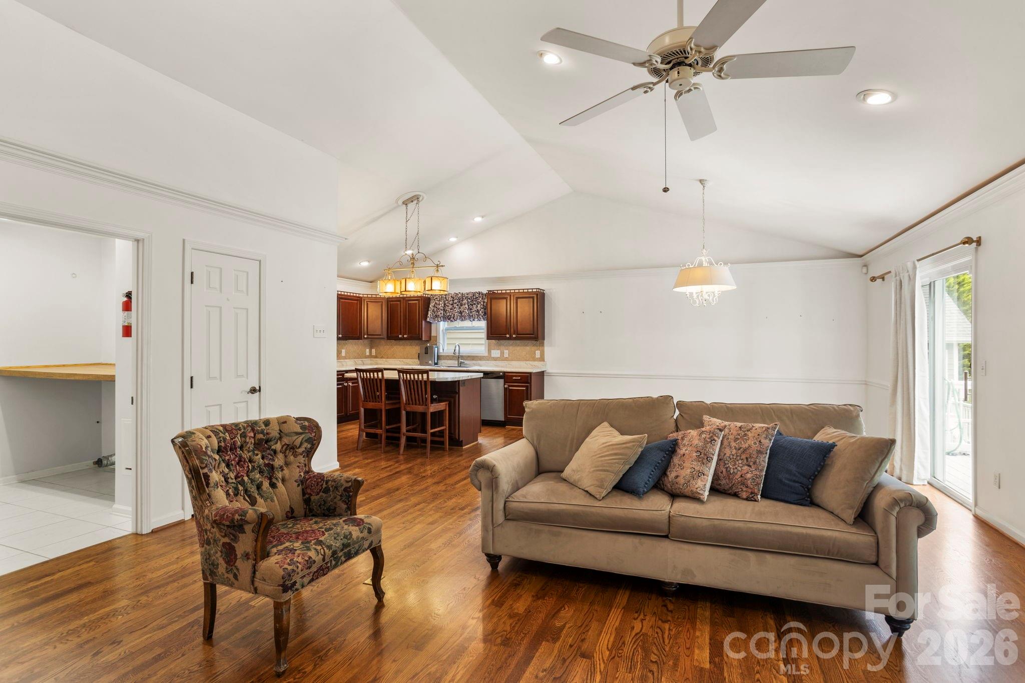 315 Charlestown Drive — Hendersonville