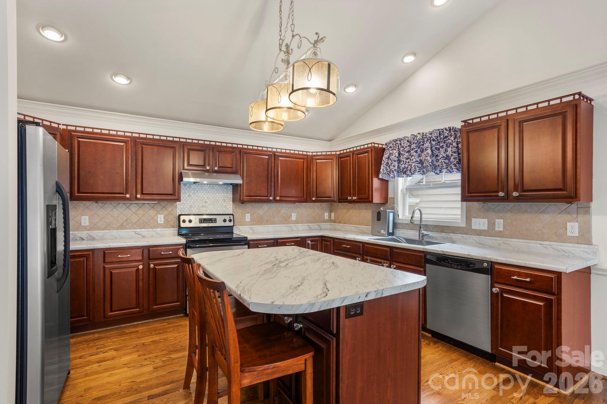 315 Charlestown Drive — Hendersonville