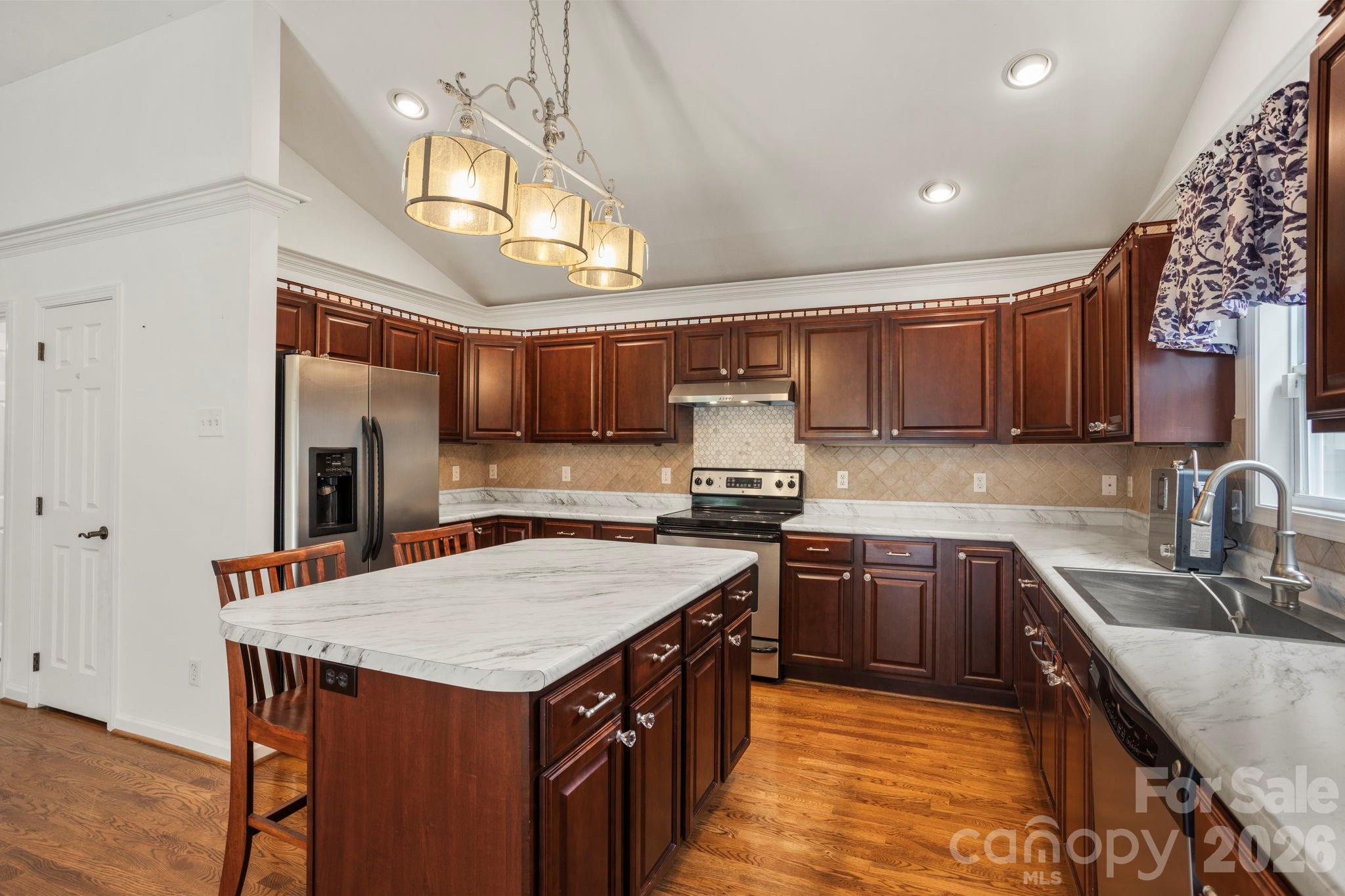 315 Charlestown Drive — Hendersonville