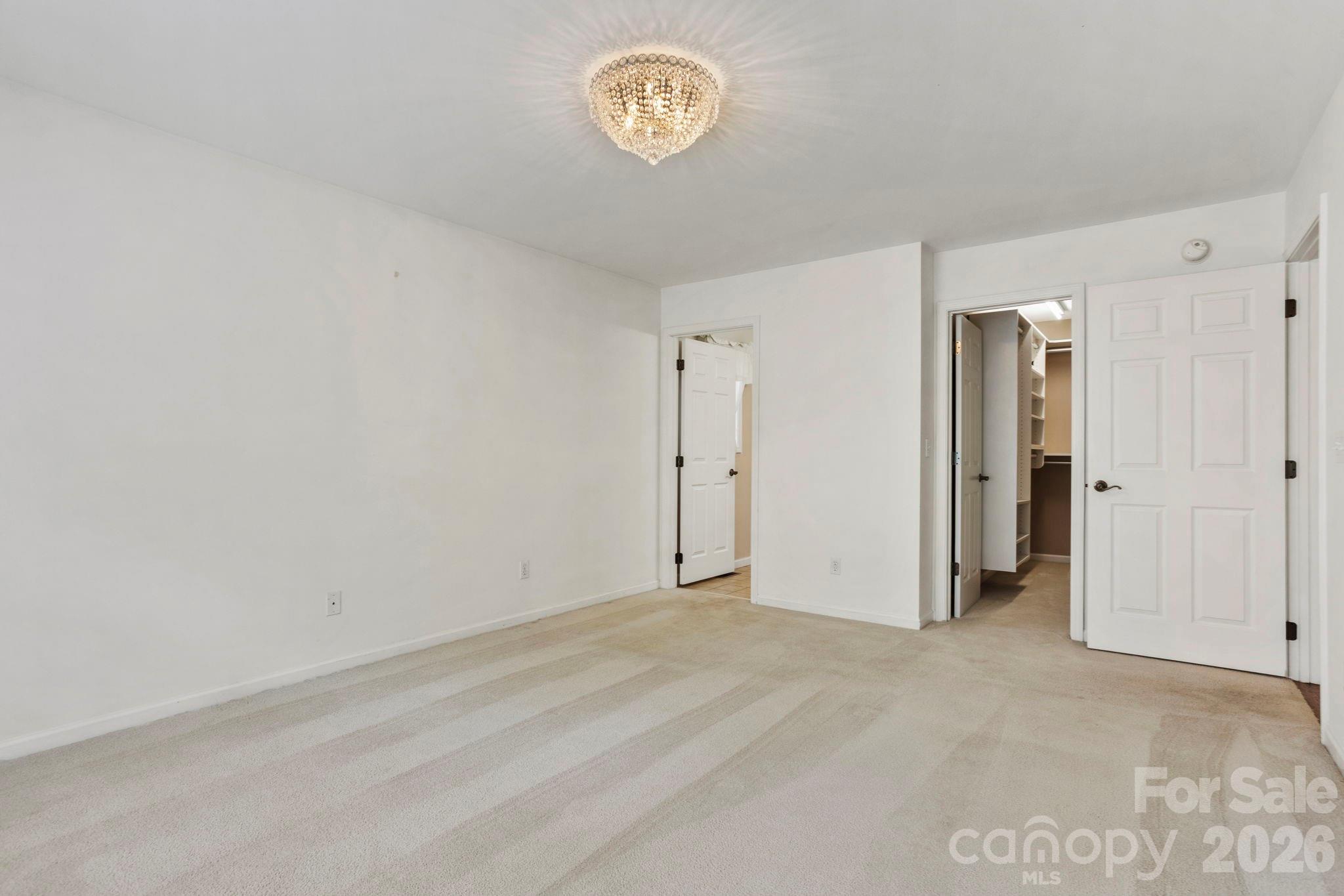 315 Charlestown Drive — Hendersonville