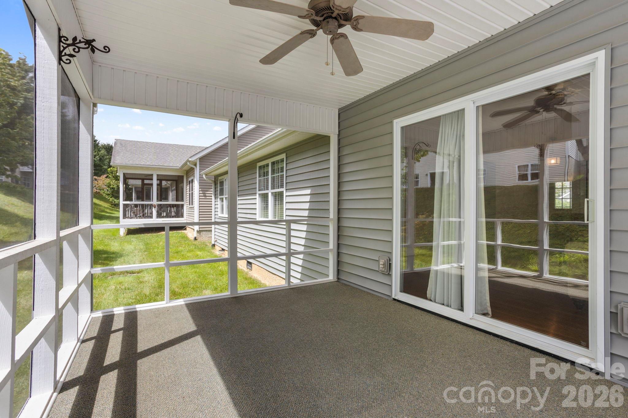 315 Charlestown Drive — Hendersonville
