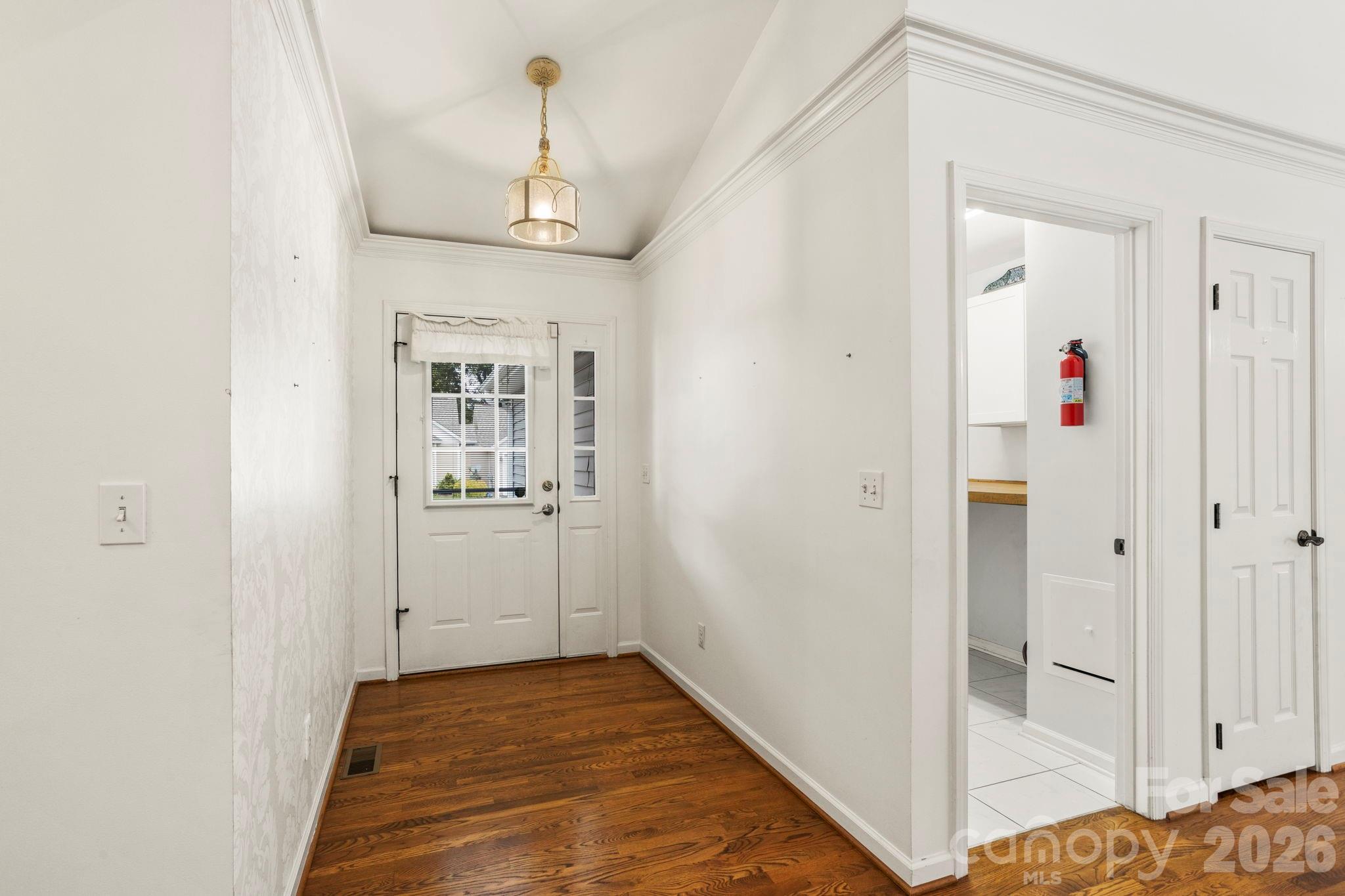 315 Charlestown Drive — Hendersonville