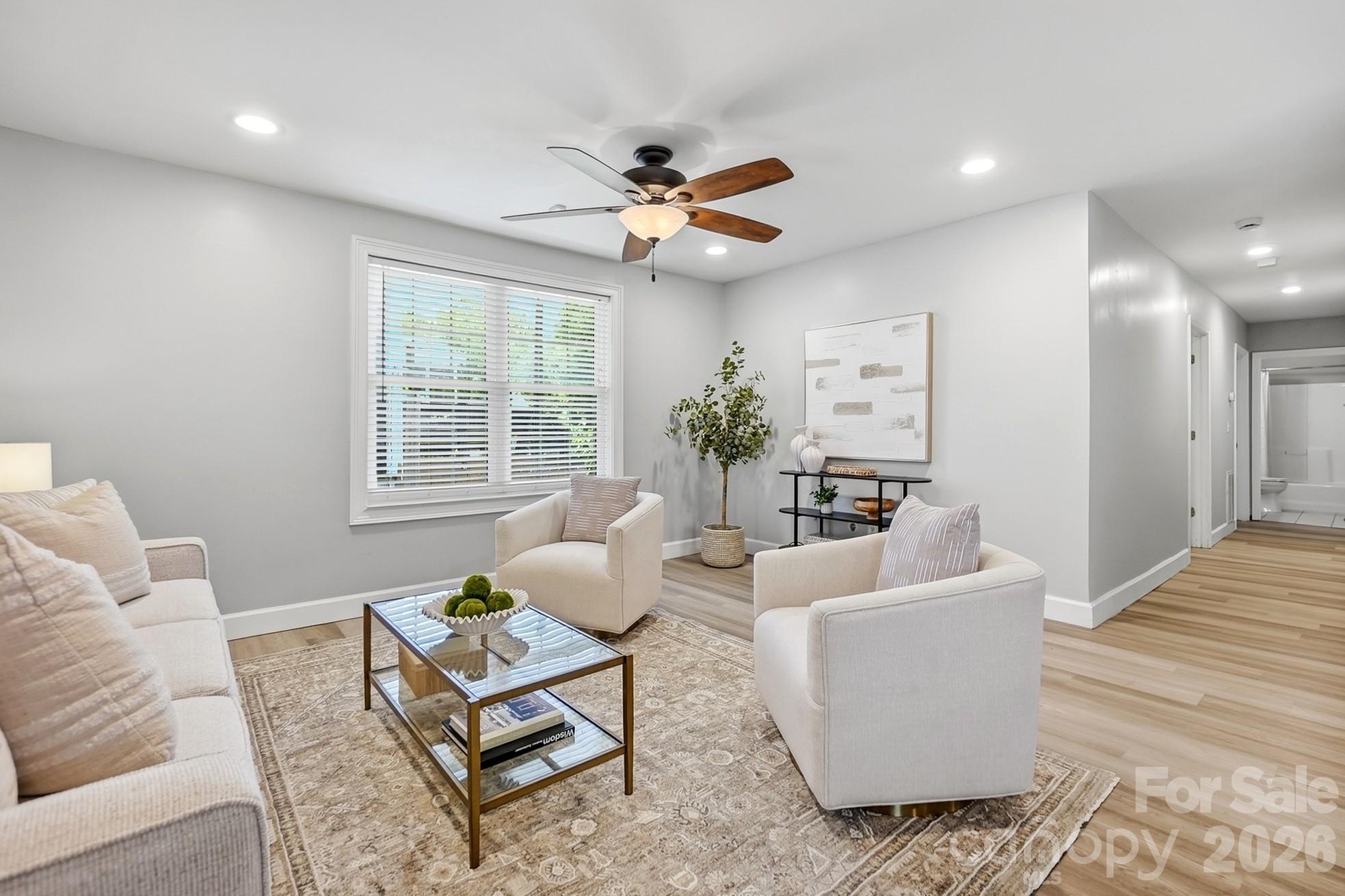 417 Woodvale Place — Charlotte