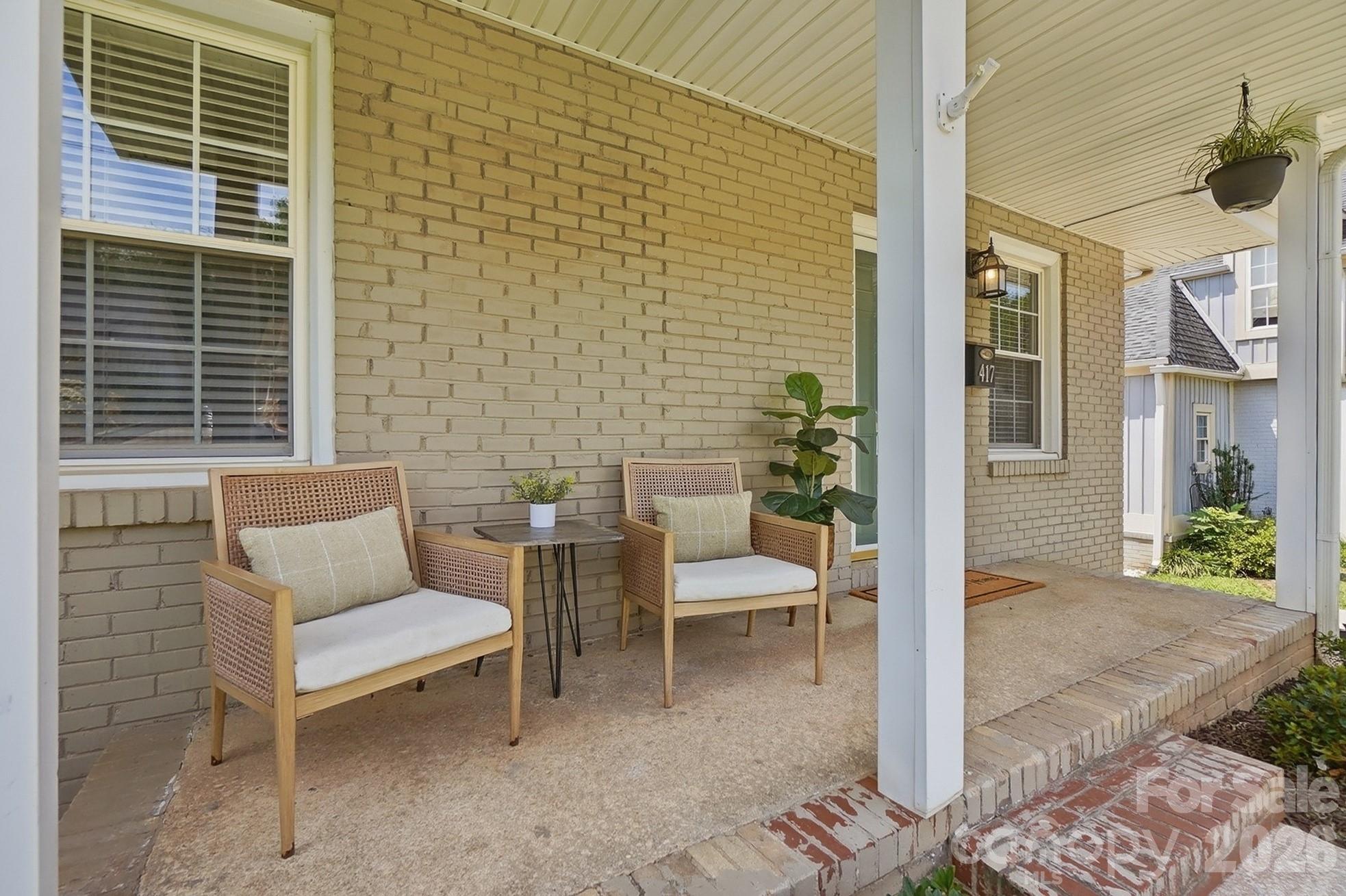 417 Woodvale Place — Charlotte