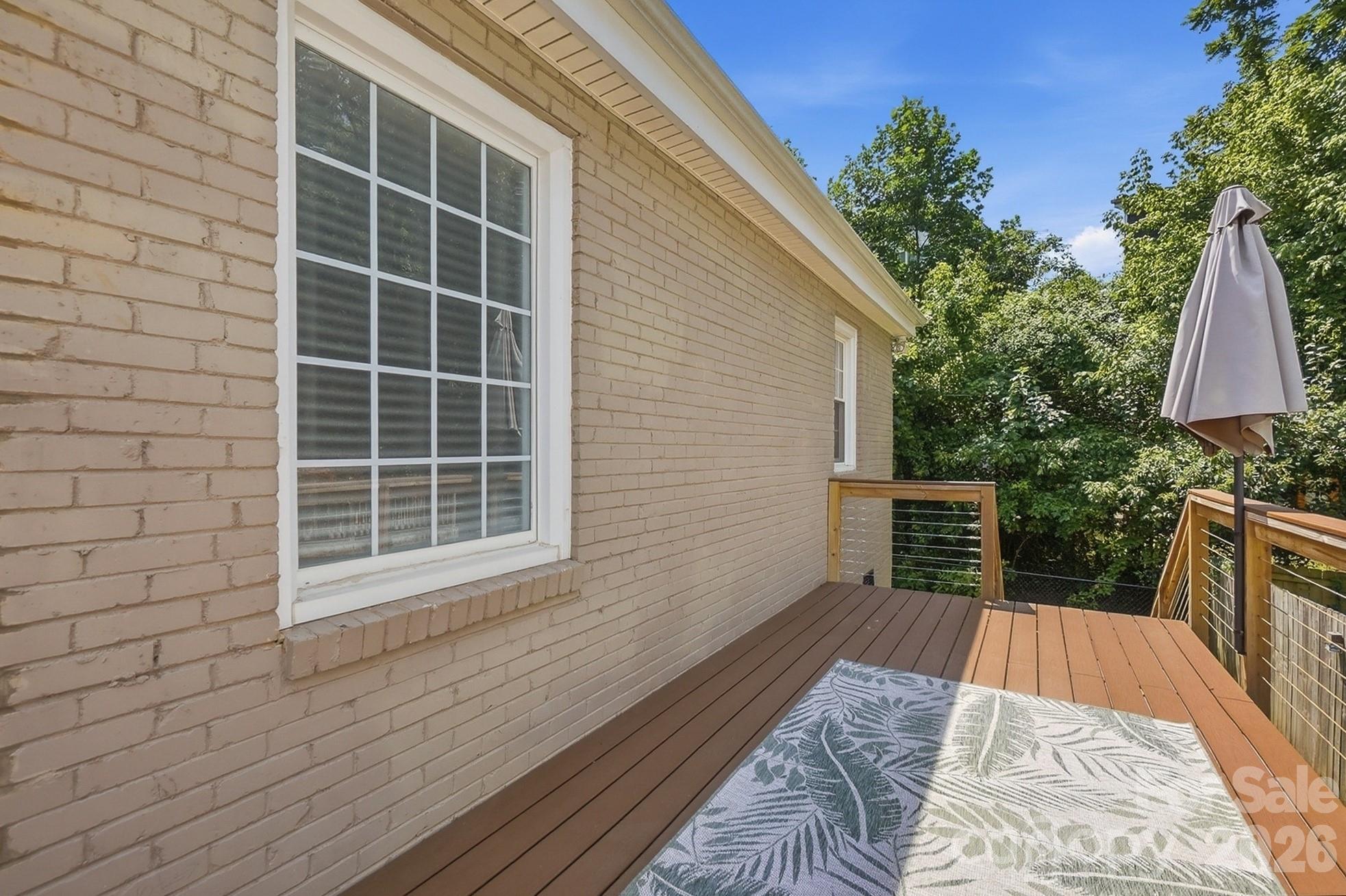 417 Woodvale Place — Charlotte
