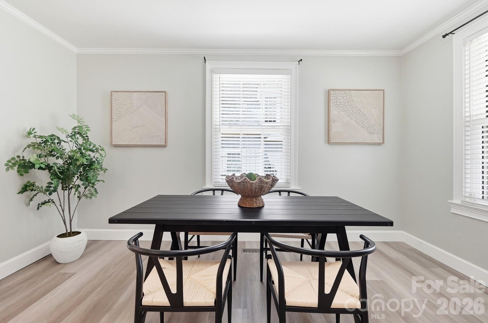 417 Woodvale Place — Charlotte