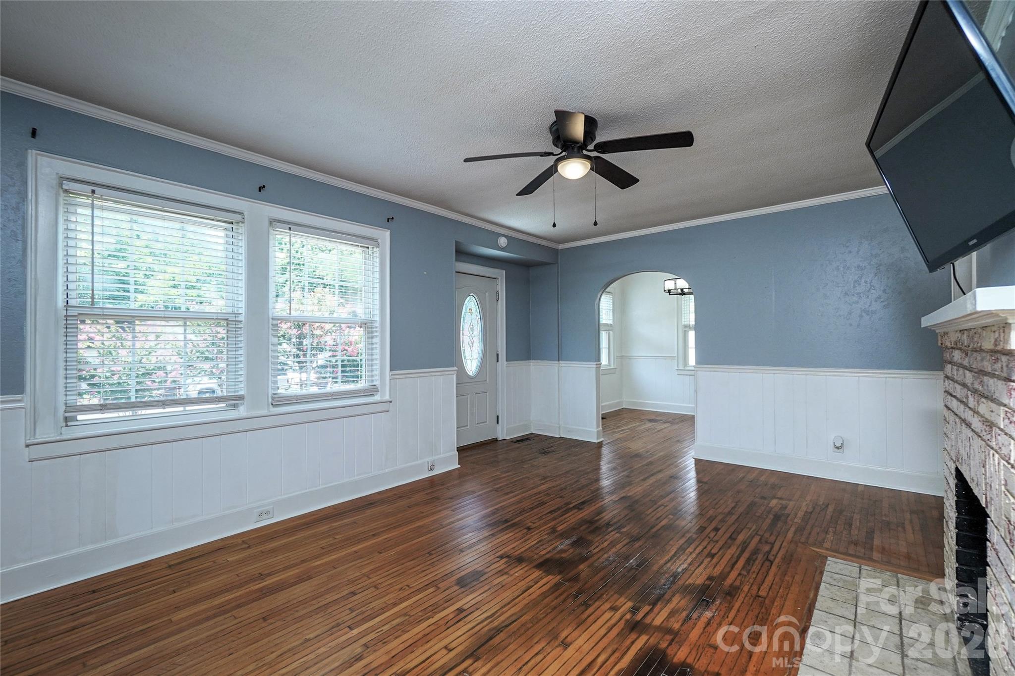 512 W 8th Avenue — Gastonia