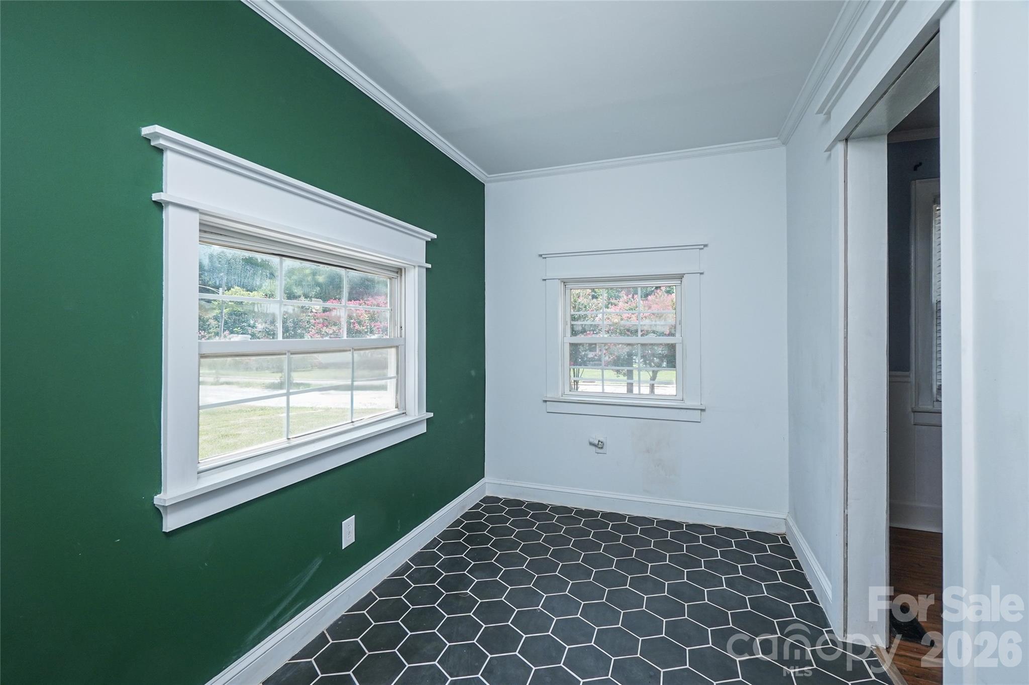 512 W 8th Avenue — Gastonia