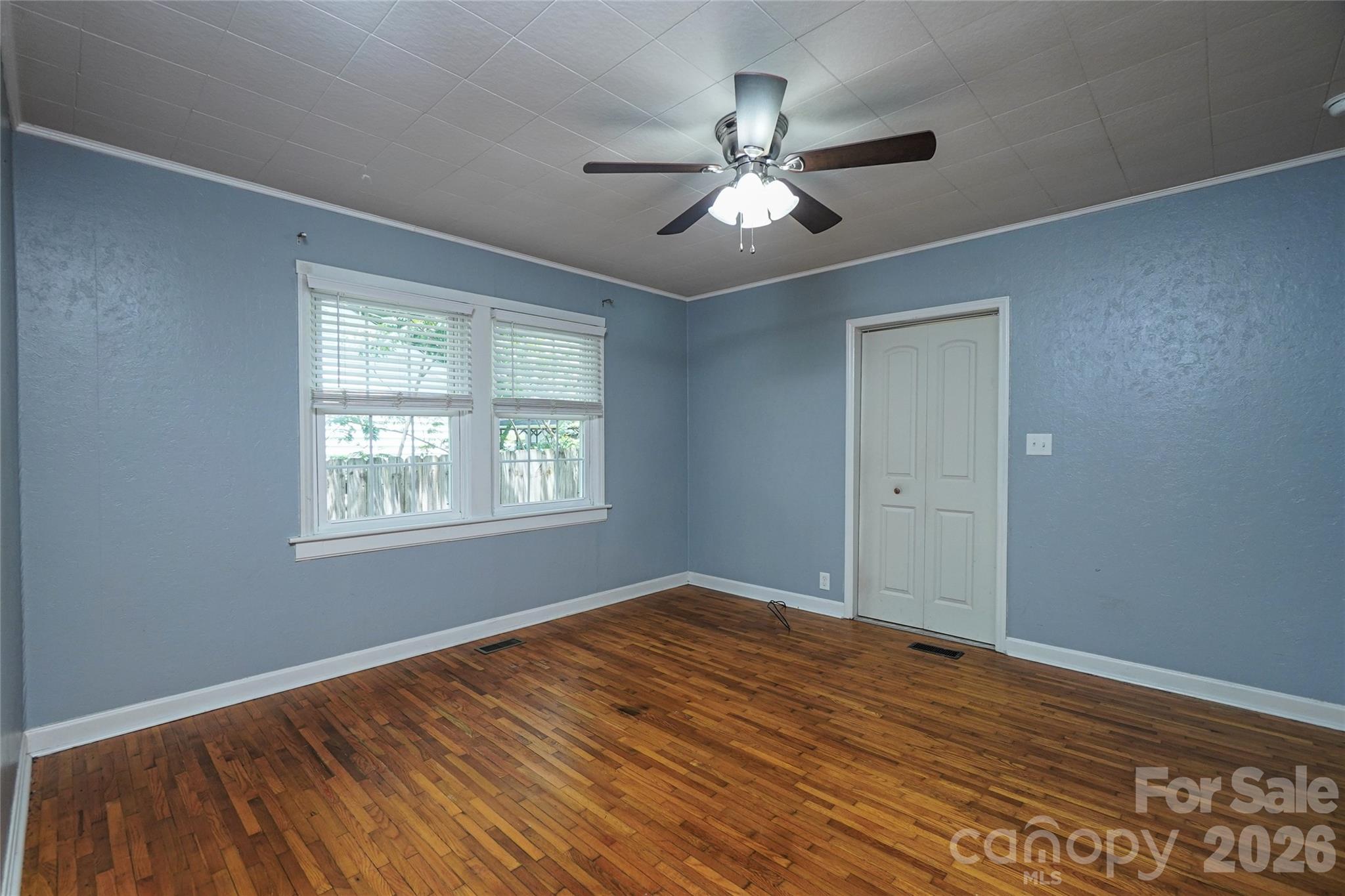 512 W 8th Avenue — Gastonia