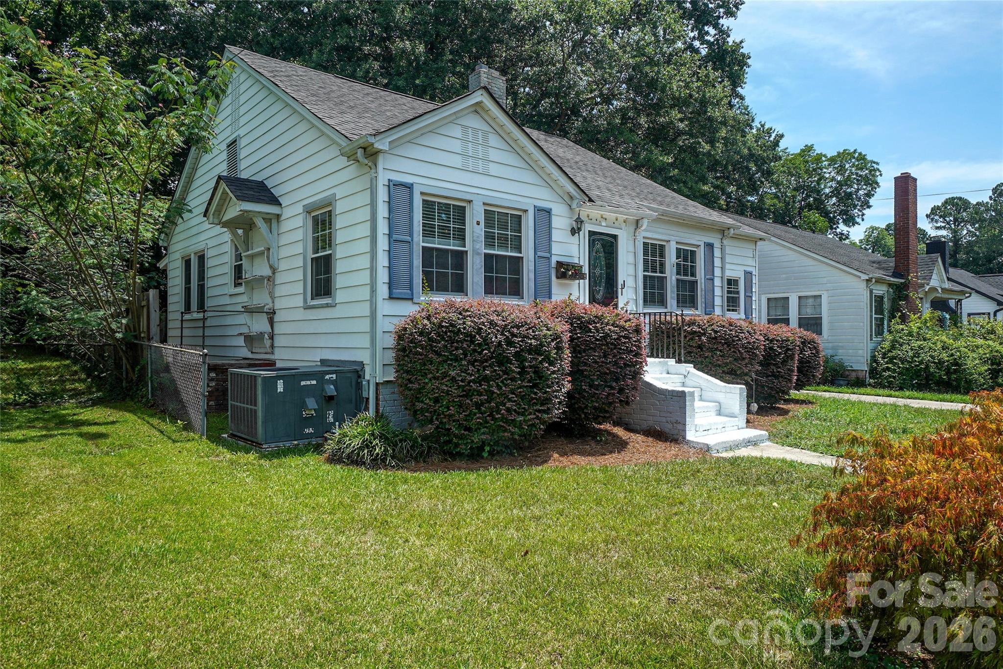 512 W 8th Avenue — Gastonia