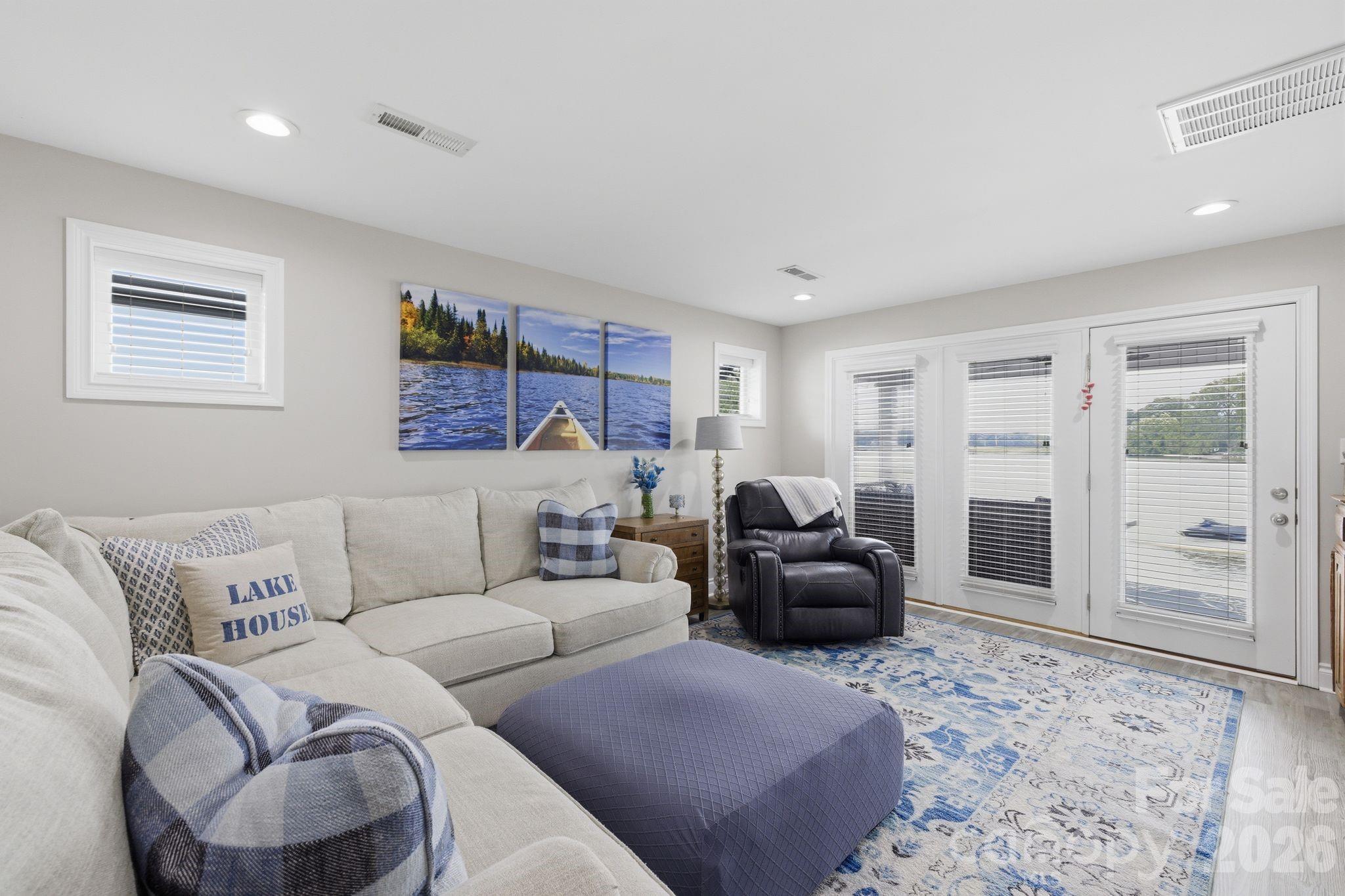 362 Shepps Boat Dock Road — Lexington