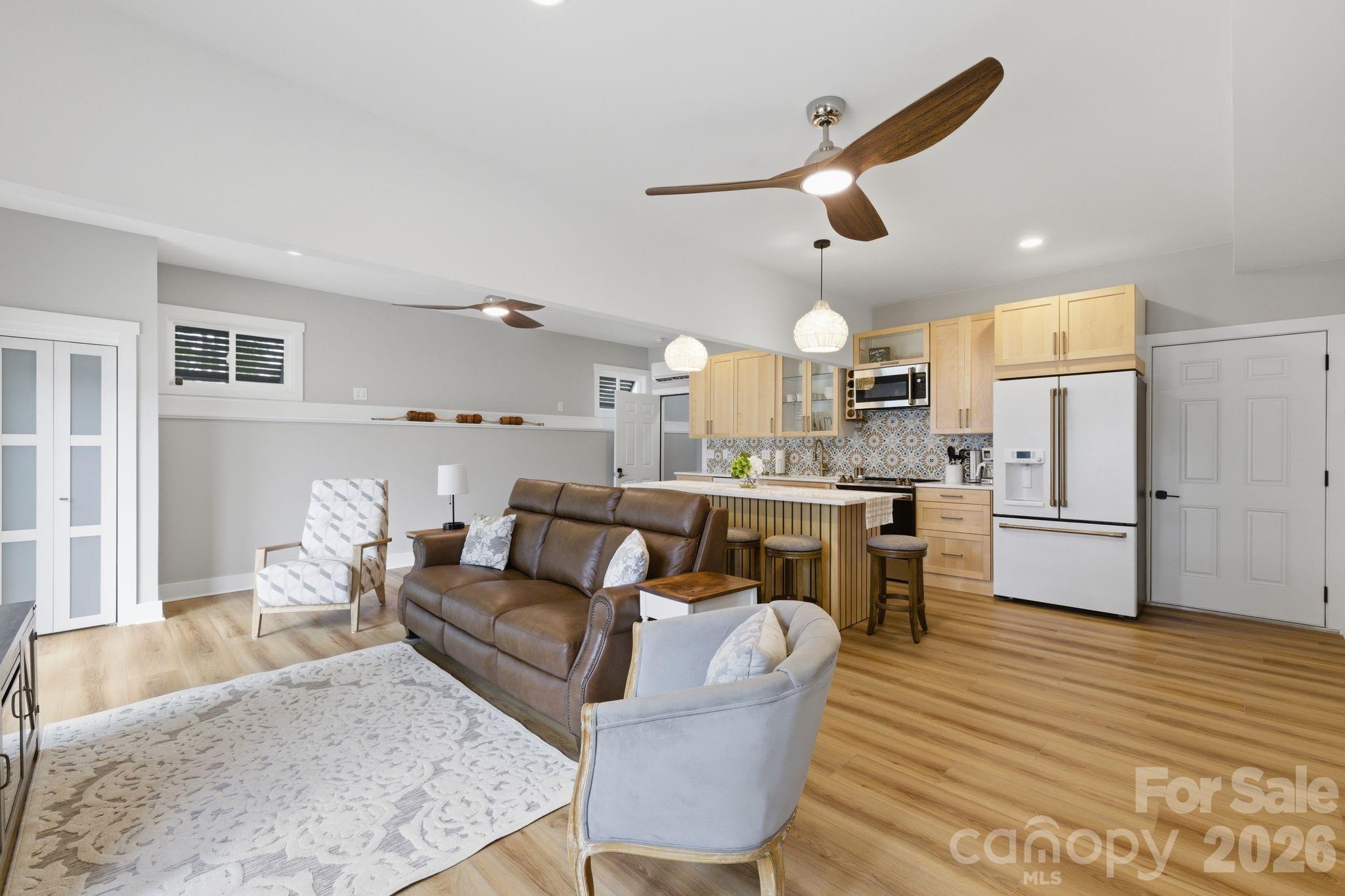 362 Shepps Boat Dock Road — Lexington