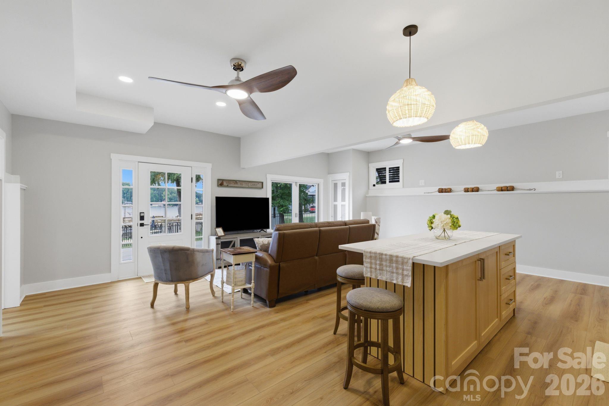 362 Shepps Boat Dock Road — Lexington