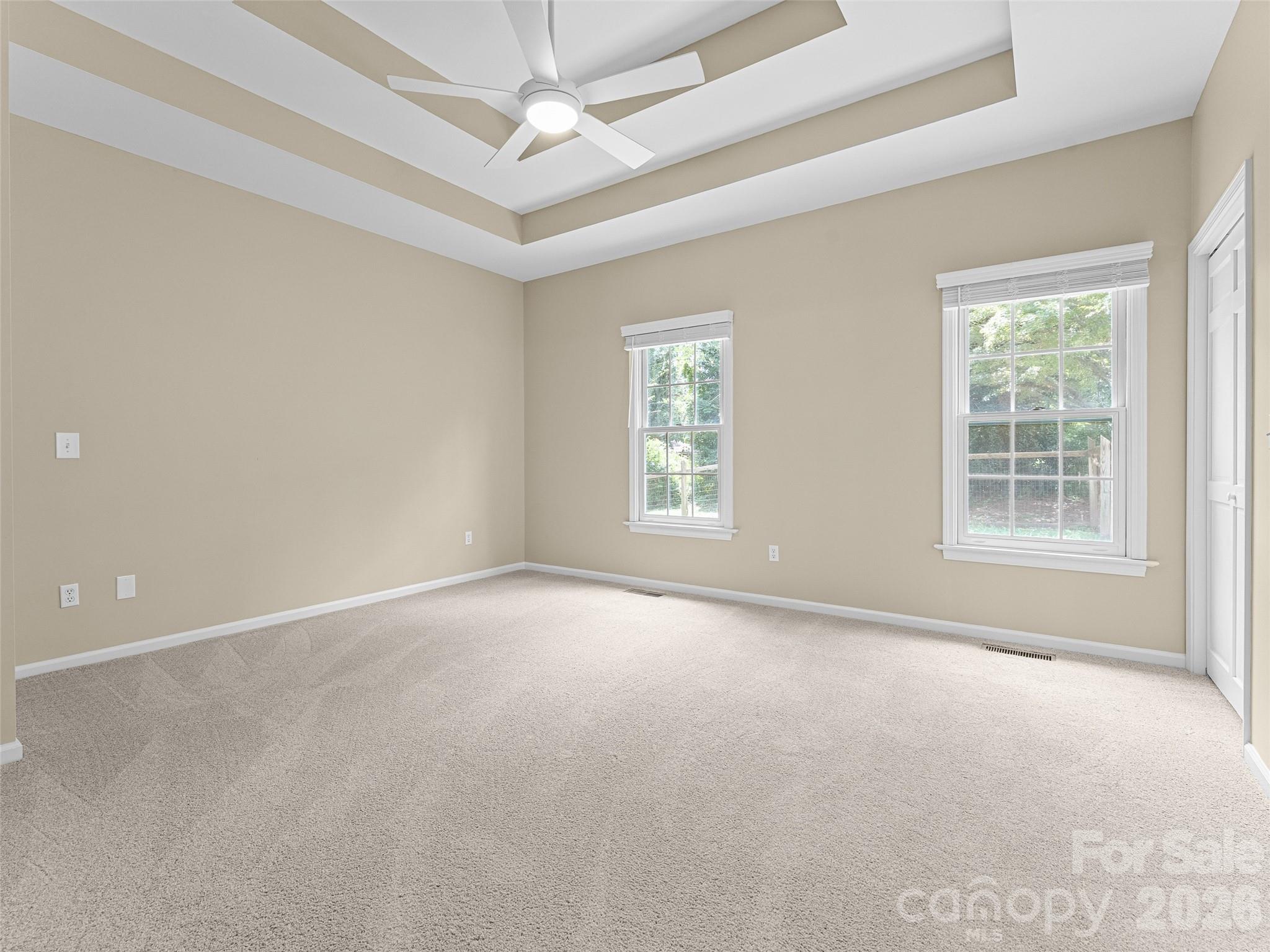 66 Hyde Avenue — Tryon