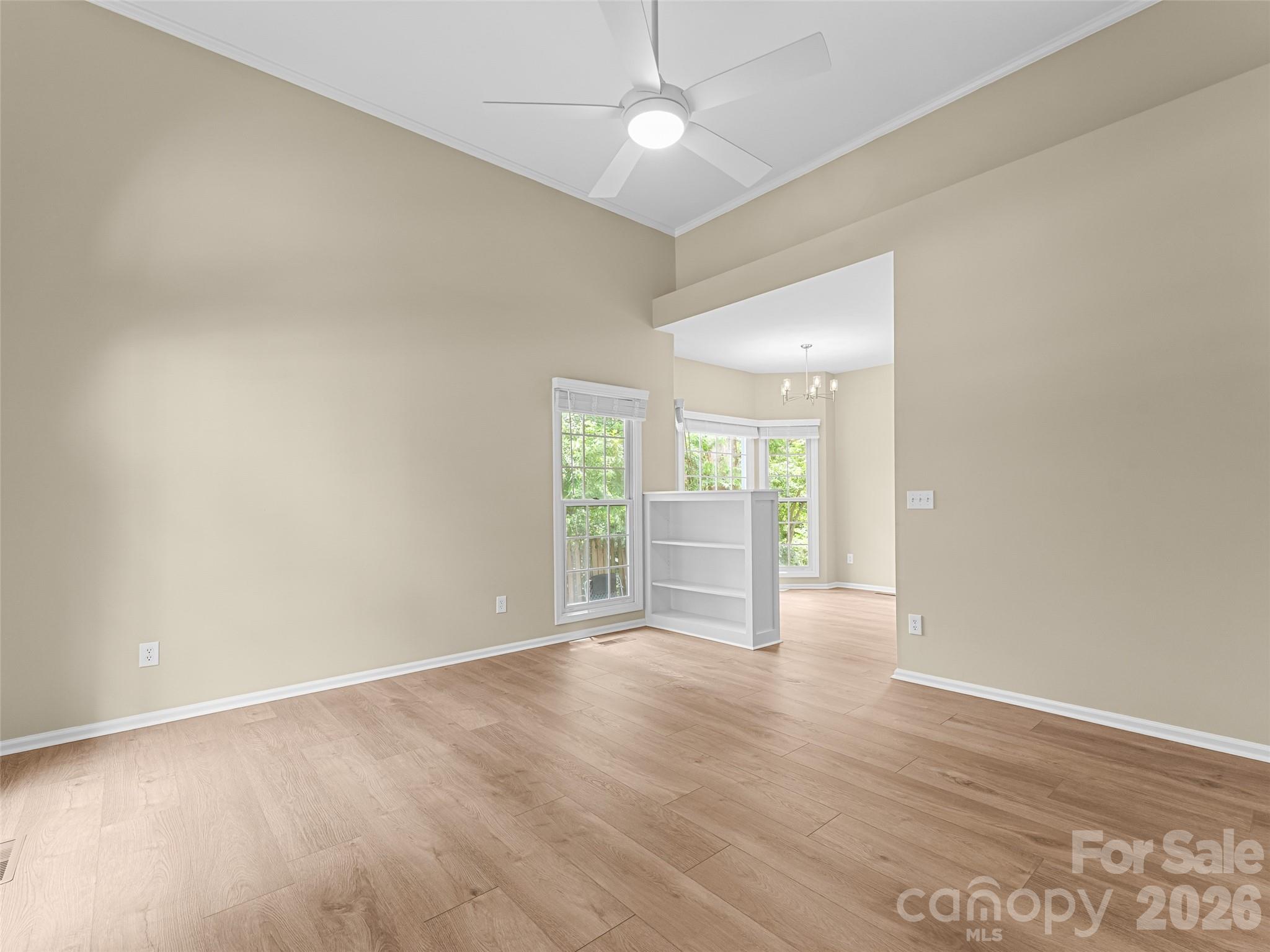 66 Hyde Avenue — Tryon