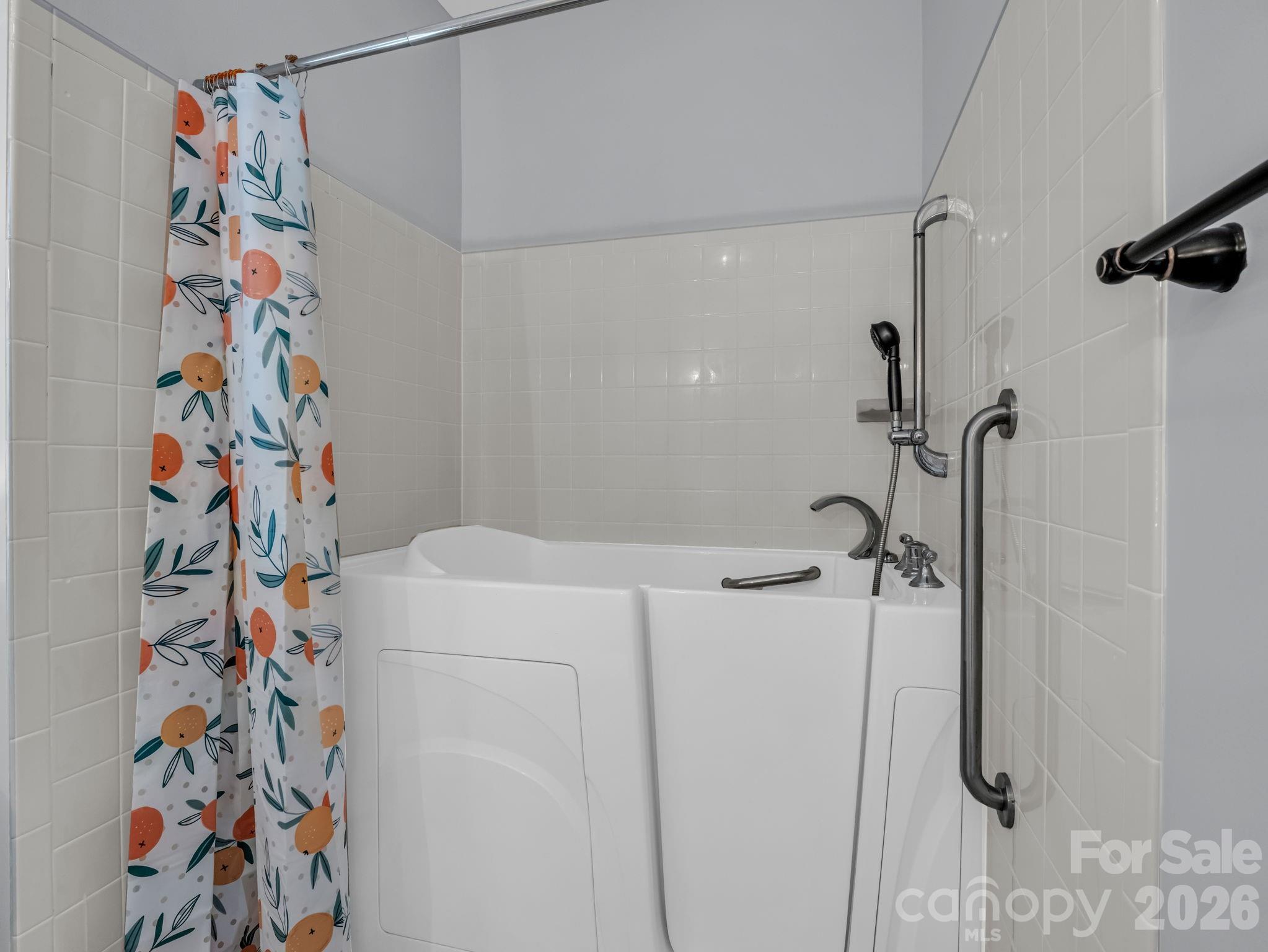355 Hidden Meadow Drive — Hendersonville