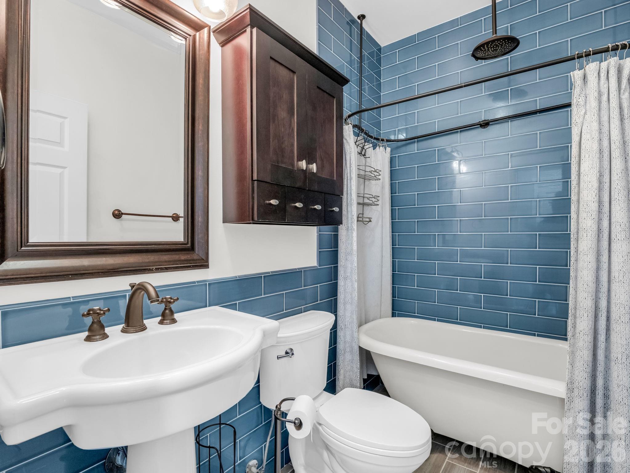 355 Hidden Meadow Drive — Hendersonville