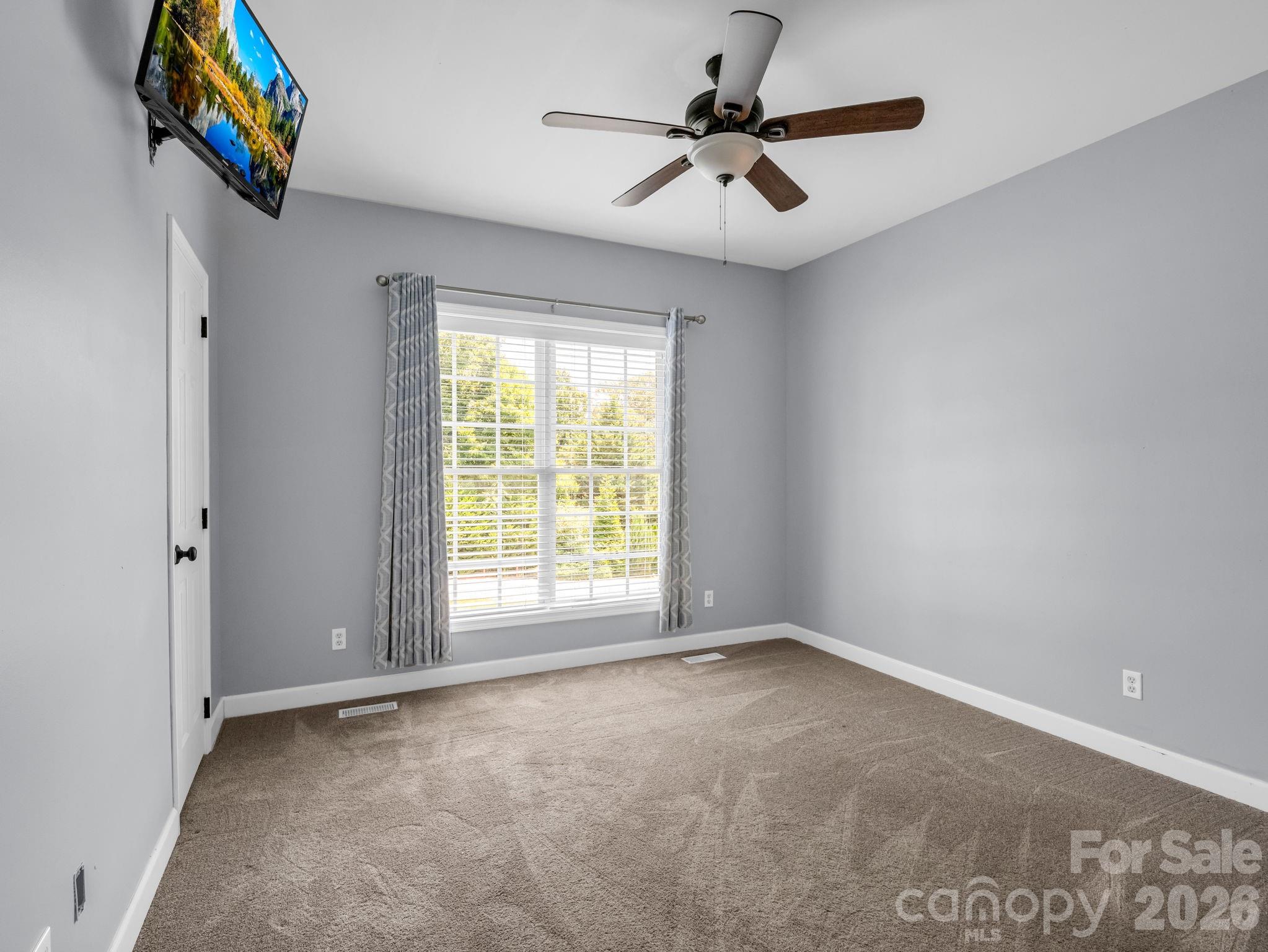 355 Hidden Meadow Drive — Hendersonville