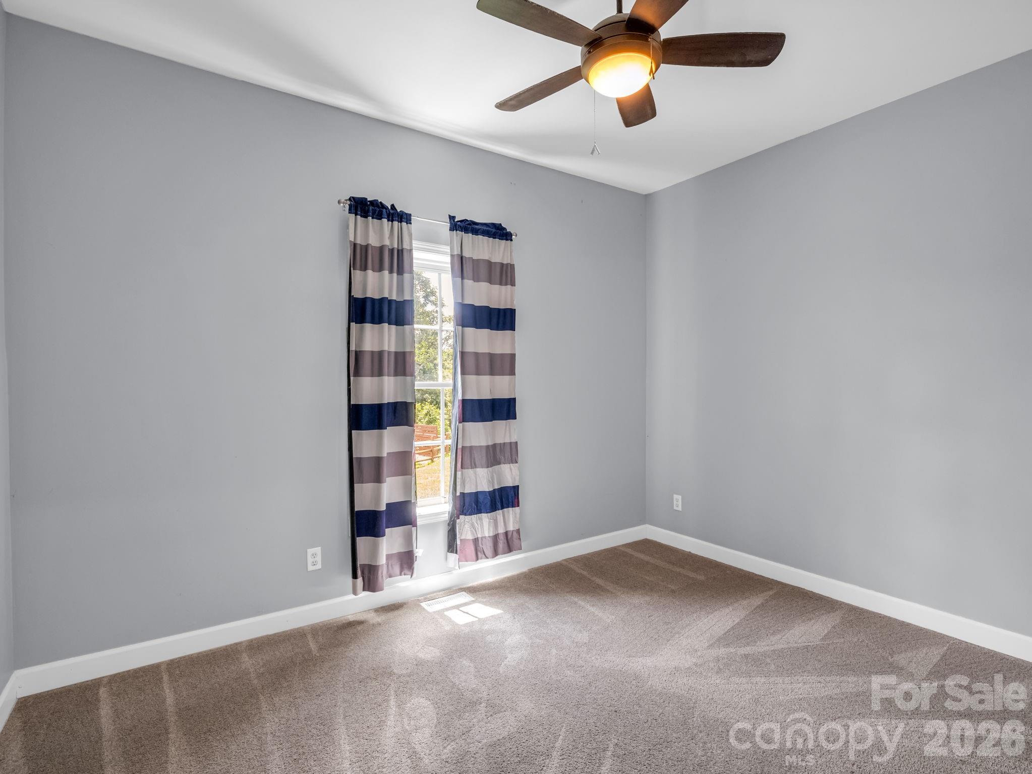355 Hidden Meadow Drive — Hendersonville