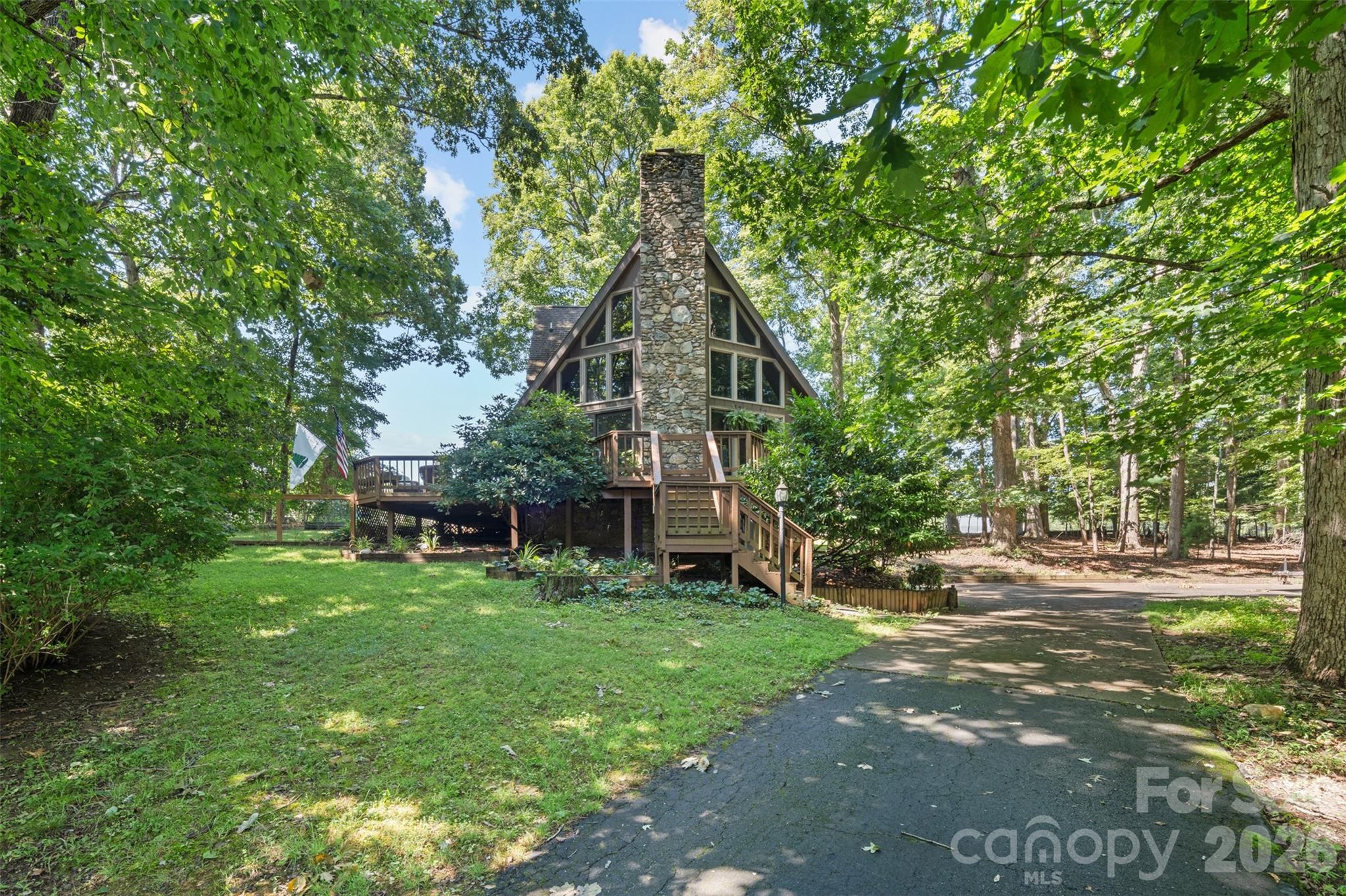 55 Overlook Drive — Candler