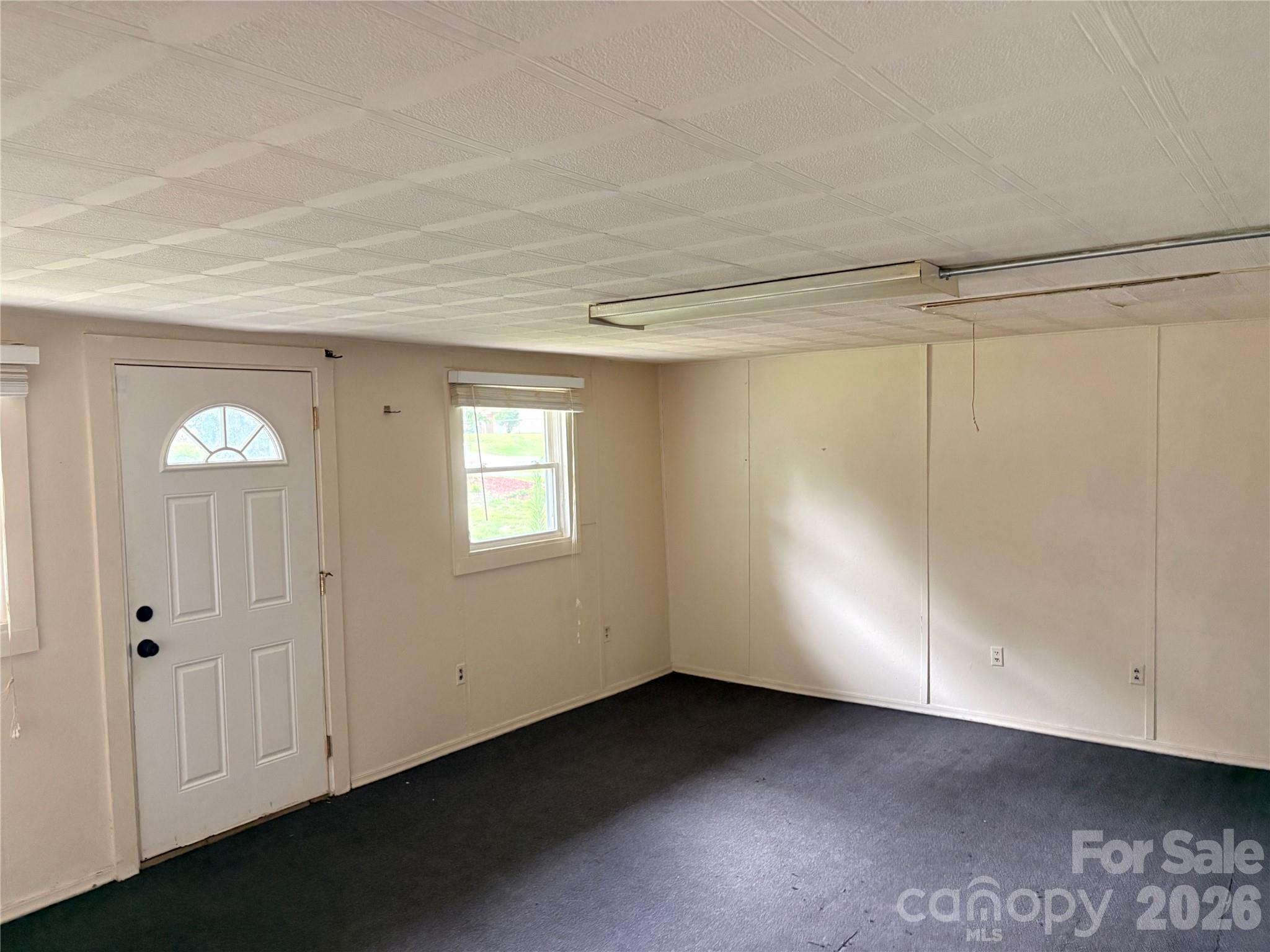 620 Baker Place Road — Lancaster