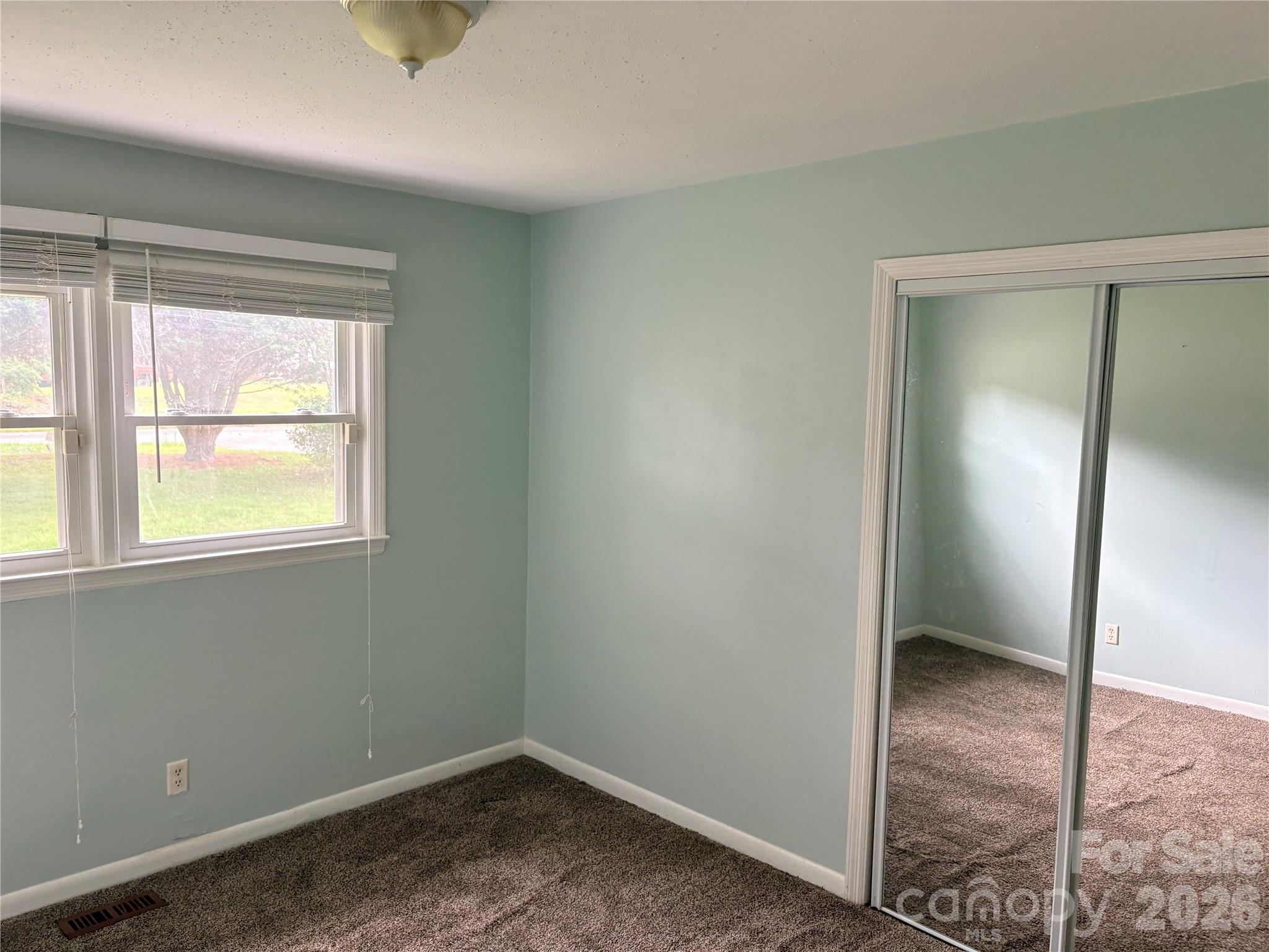 620 Baker Place Road — Lancaster