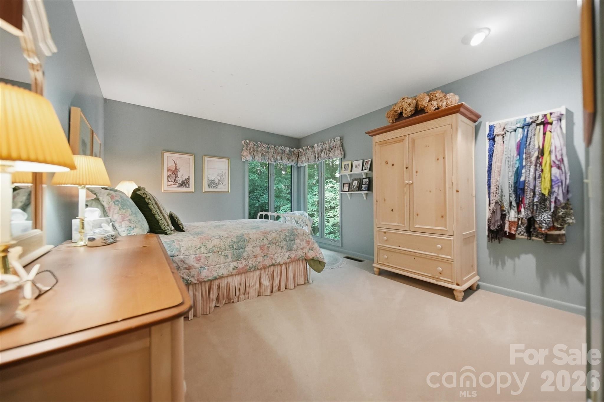 414 Stonecroft Drive SE — Lenoir