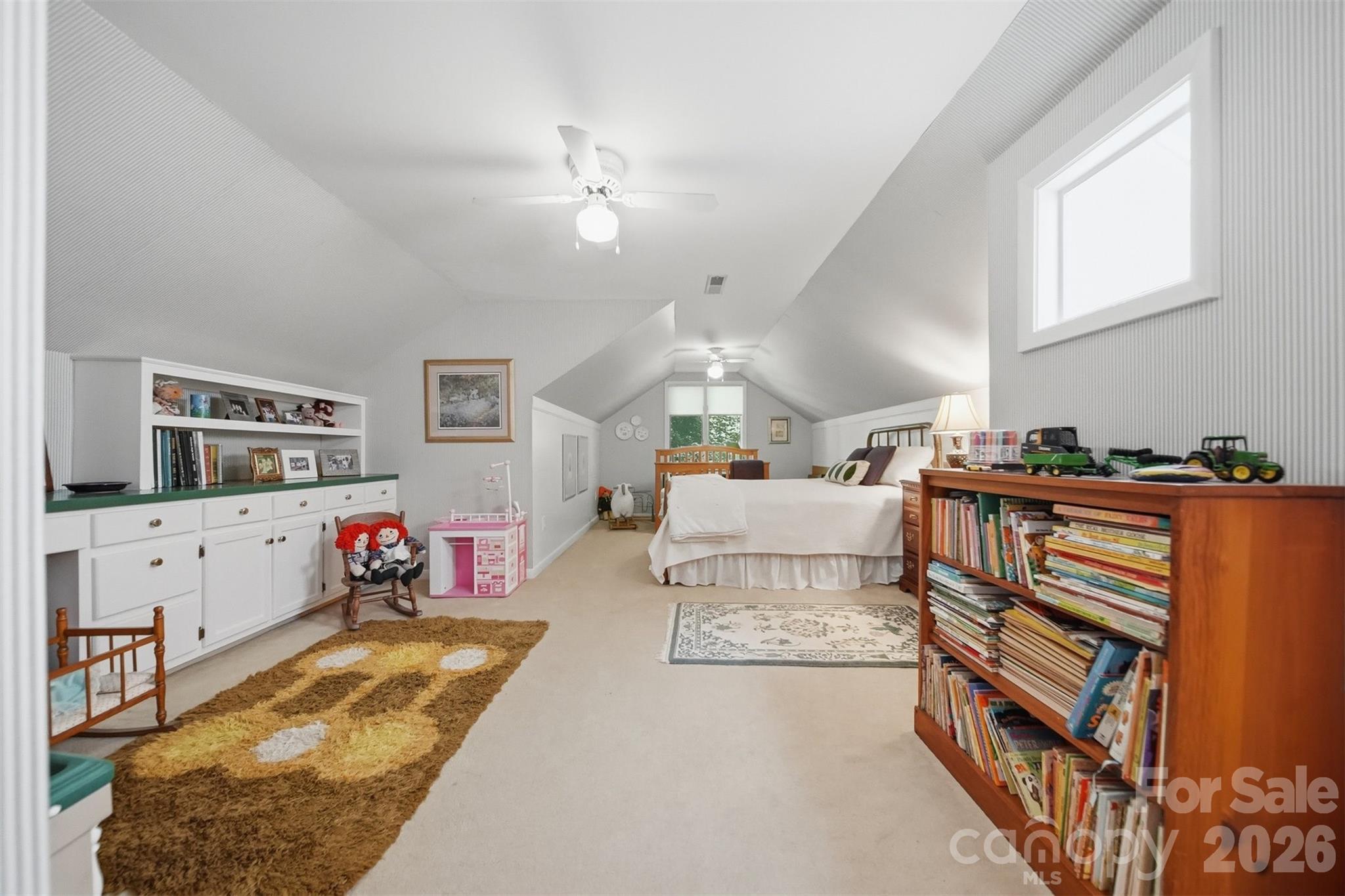 414 Stonecroft Drive SE — Lenoir