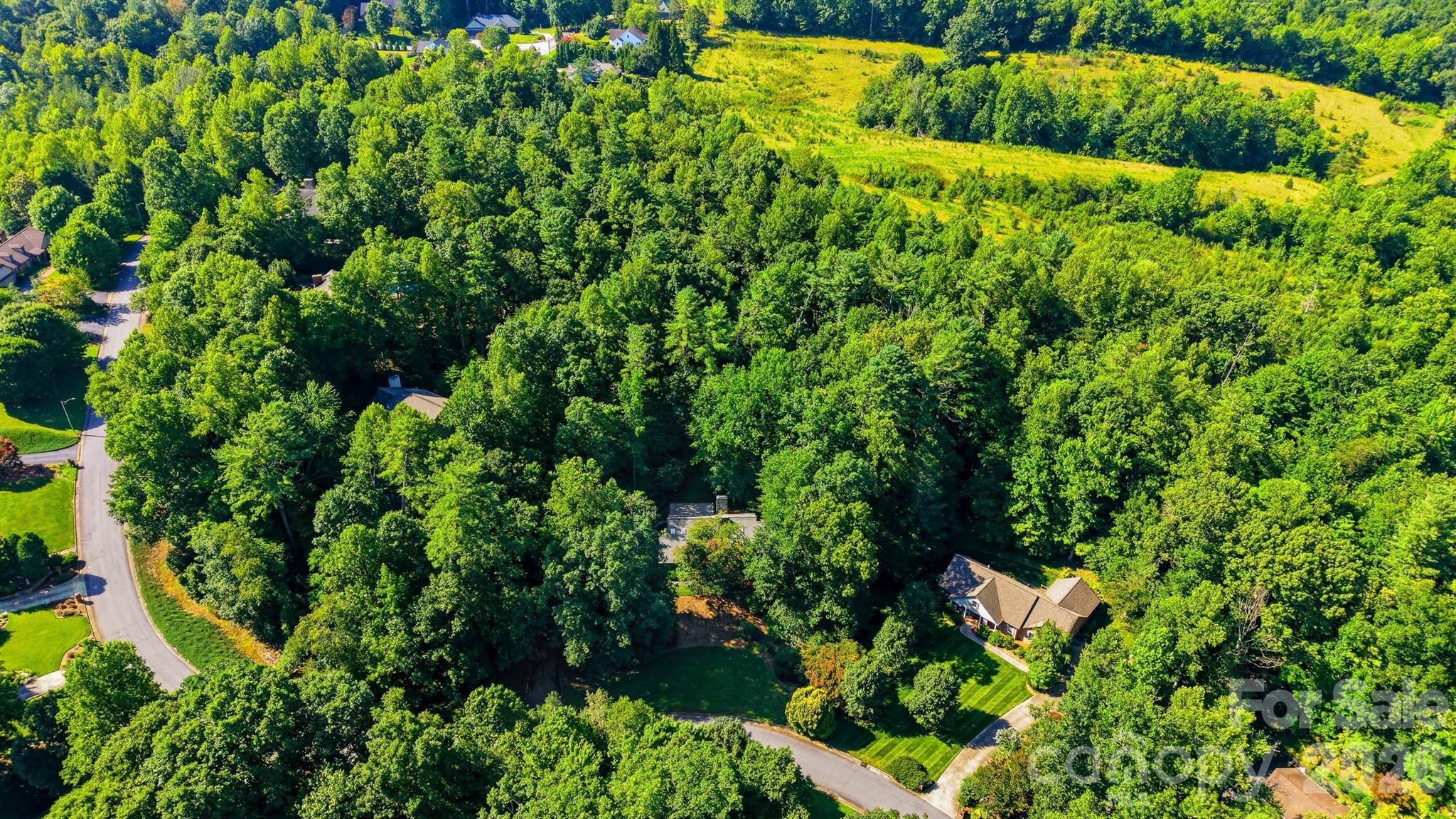 414 Stonecroft Drive SE — Lenoir