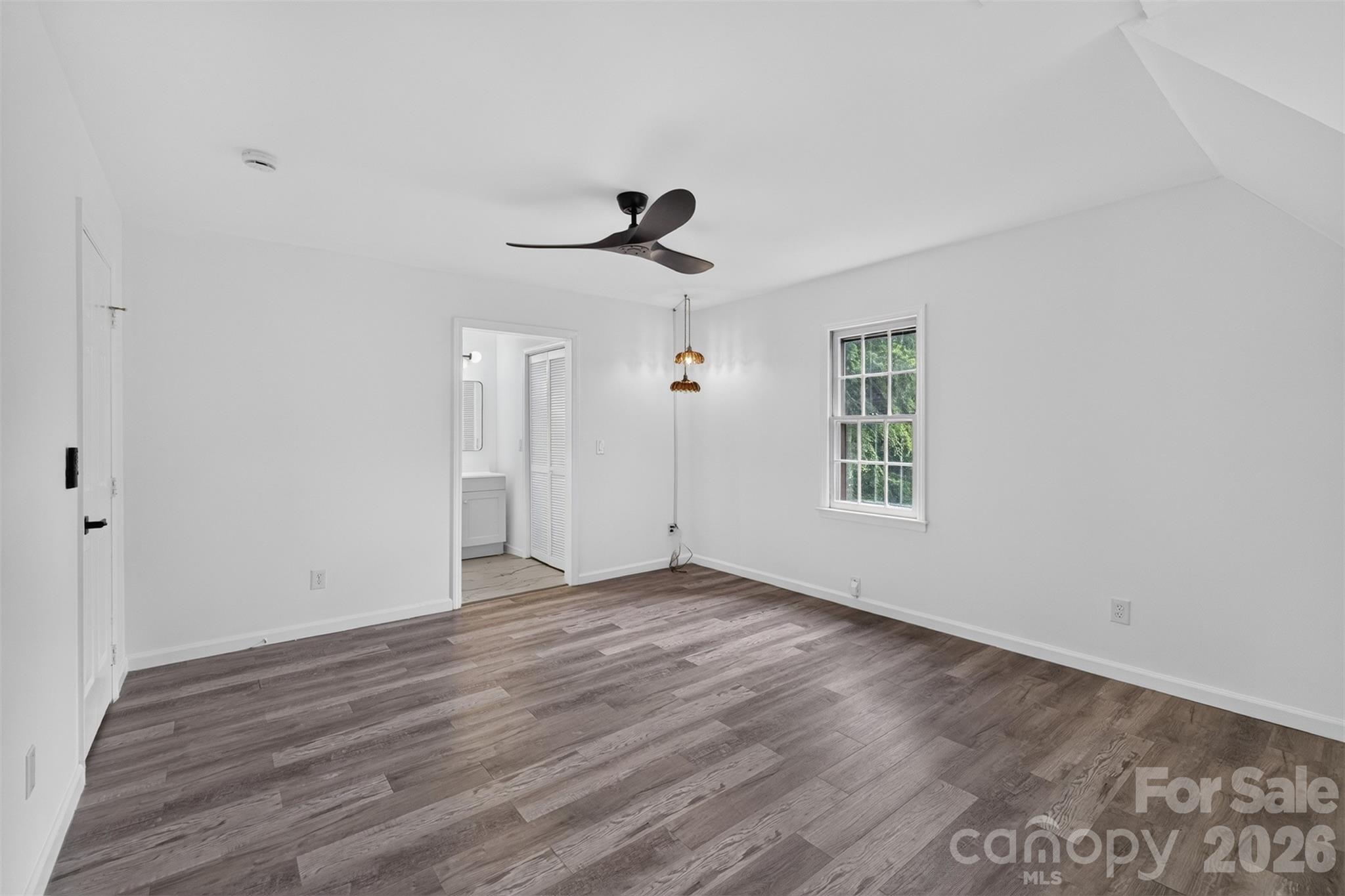8055 Tifton Road — Charlotte