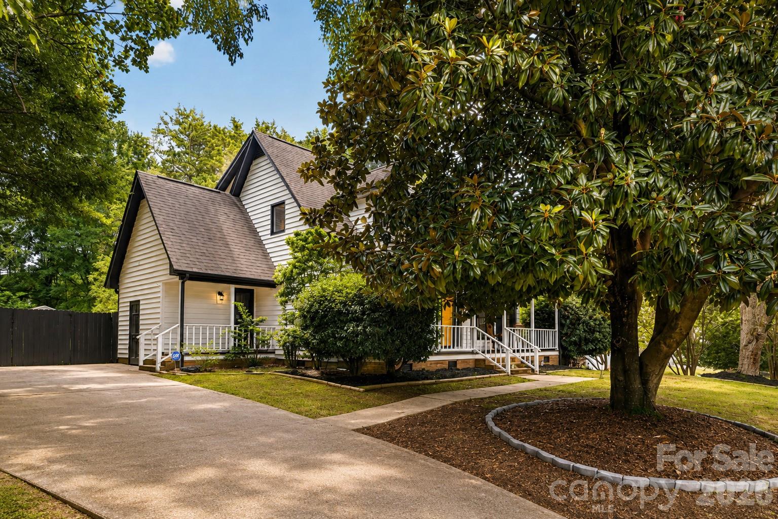 8055 Tifton Road — Charlotte