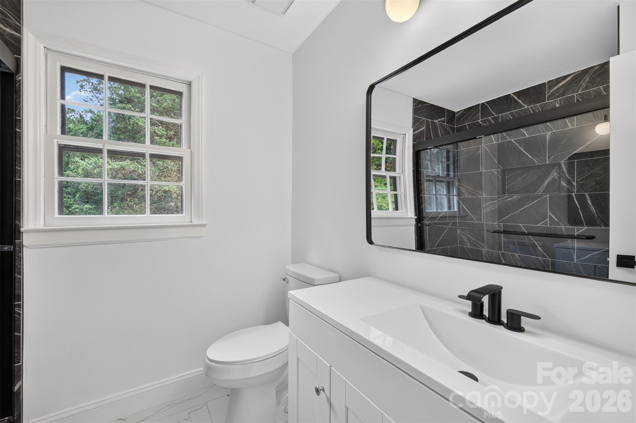8055 Tifton Road — Charlotte