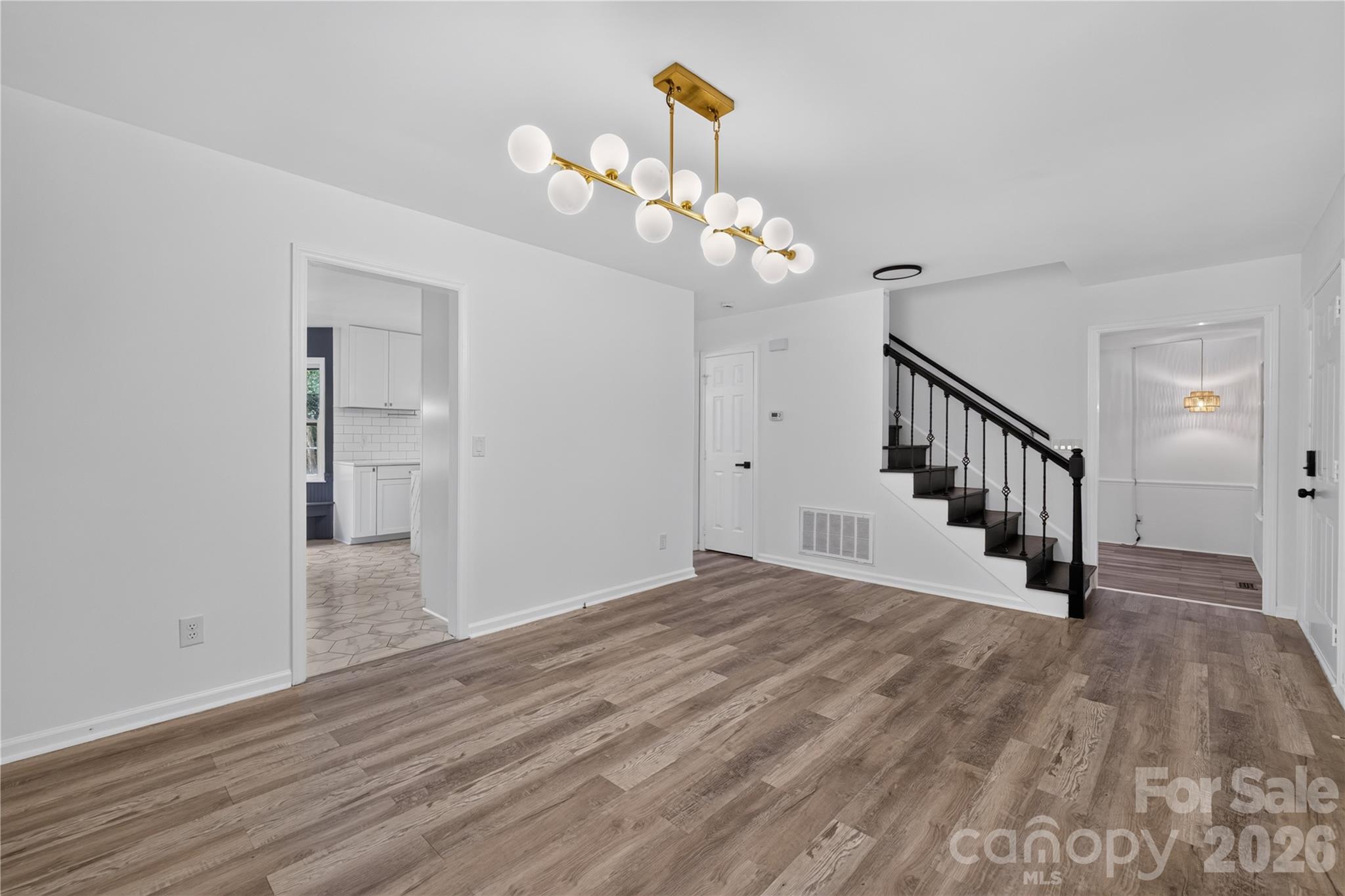 8055 Tifton Road — Charlotte