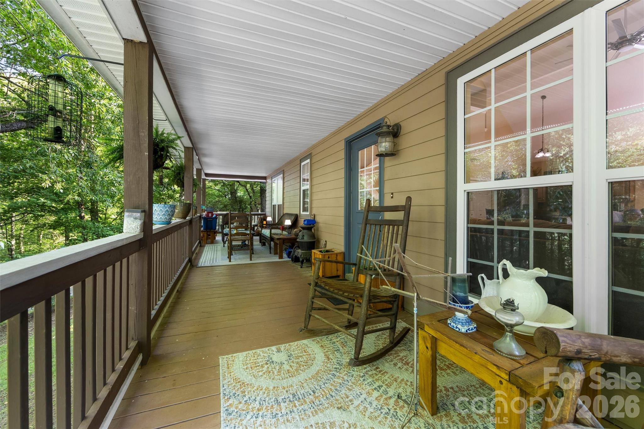 315 Honey Locust Lane — Whittier