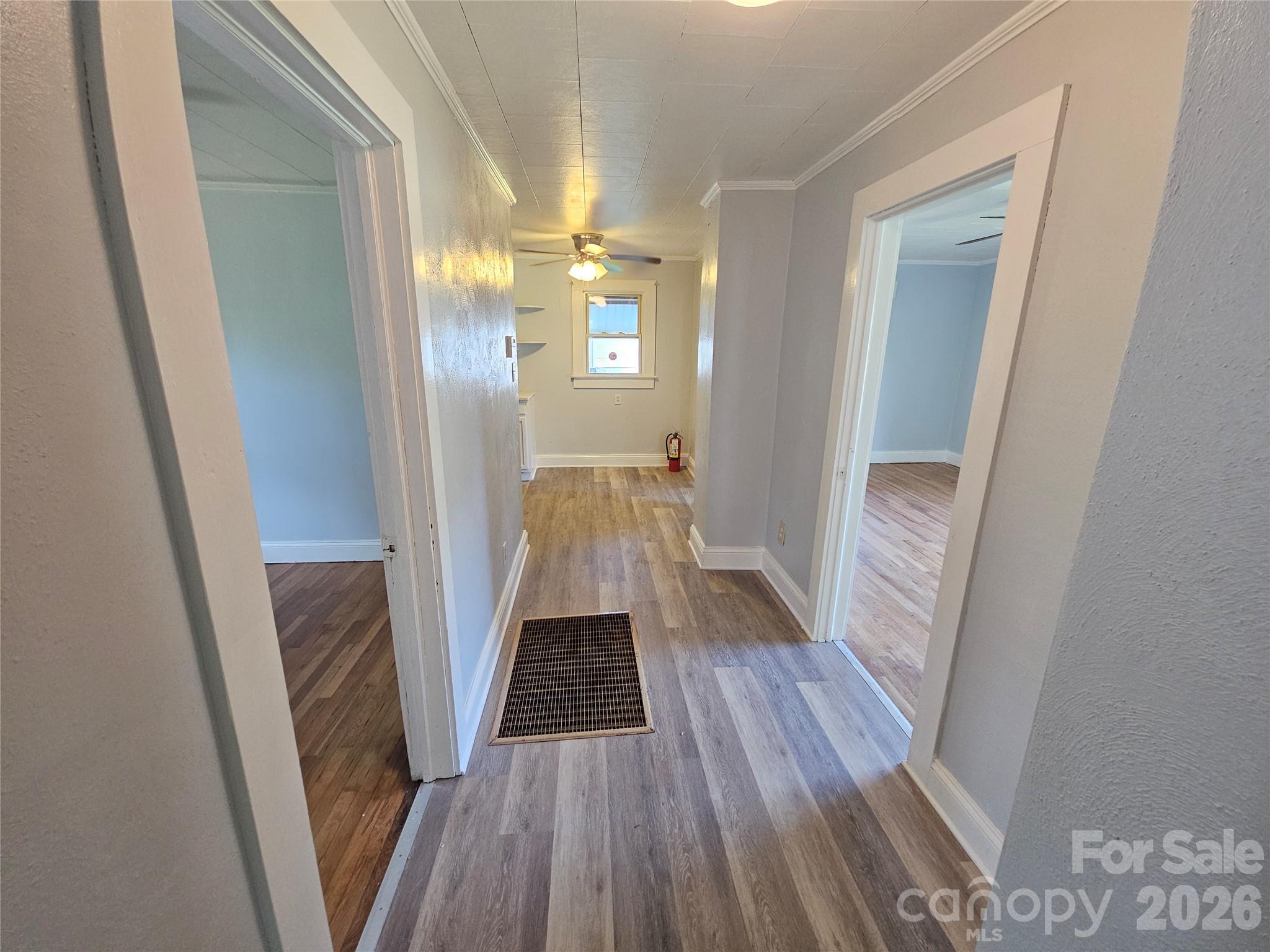 1515 16th Avenue NE — Hickory