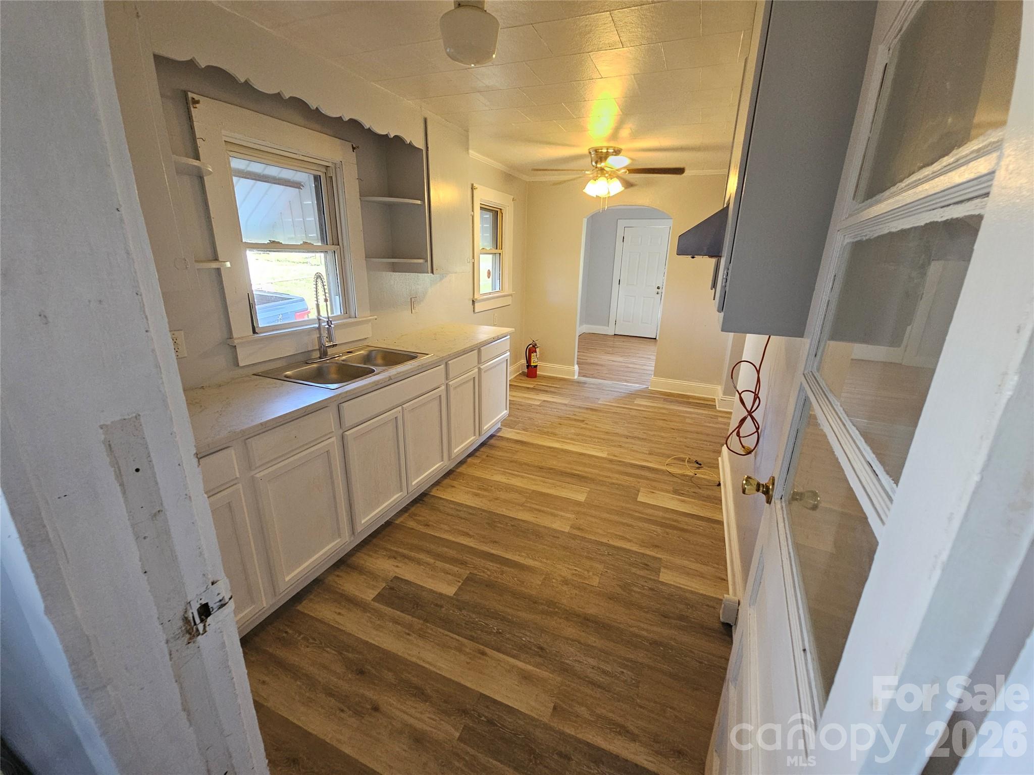 1515 16th Avenue NE — Hickory