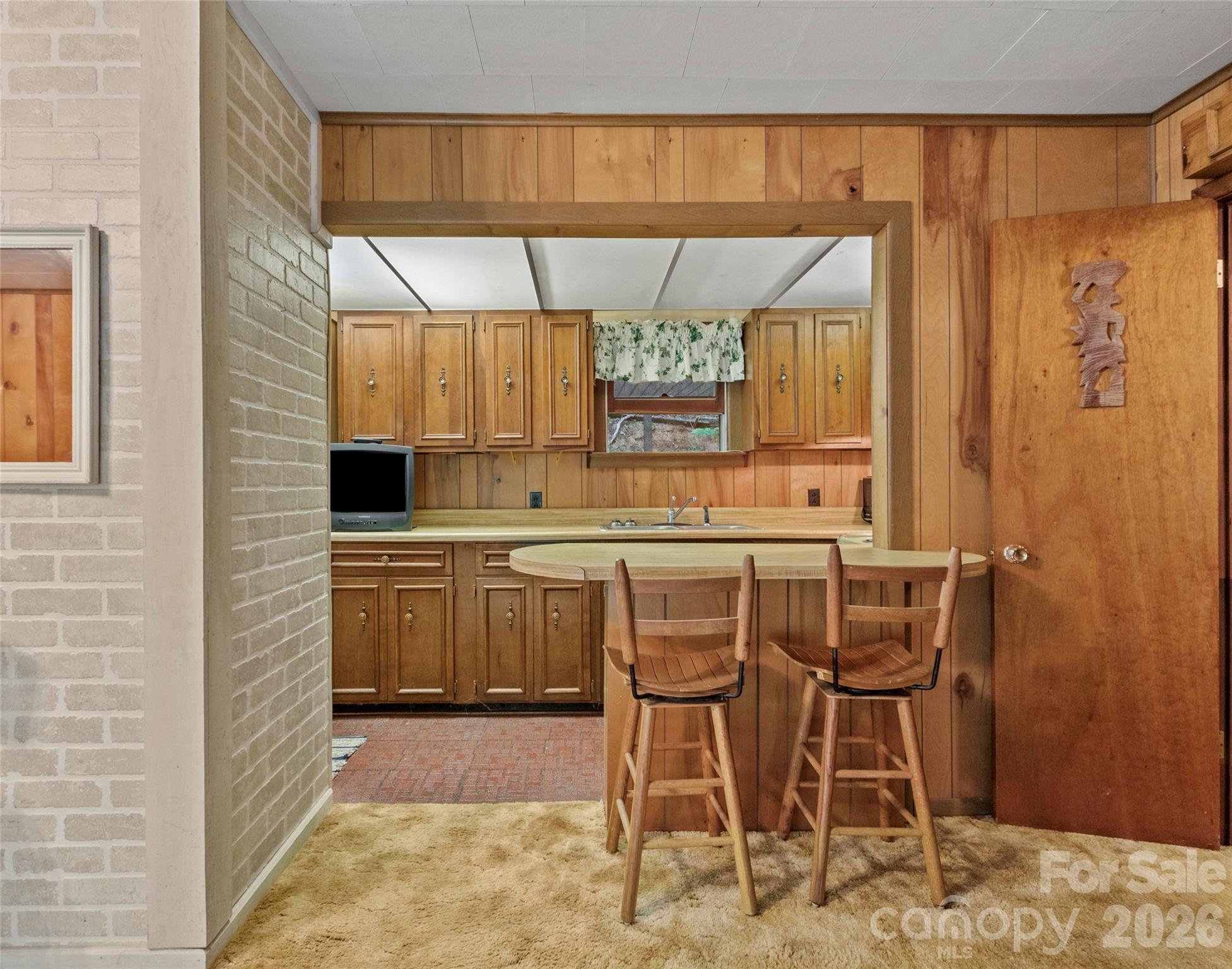 144 Florida Hill Drive — Green Mountain